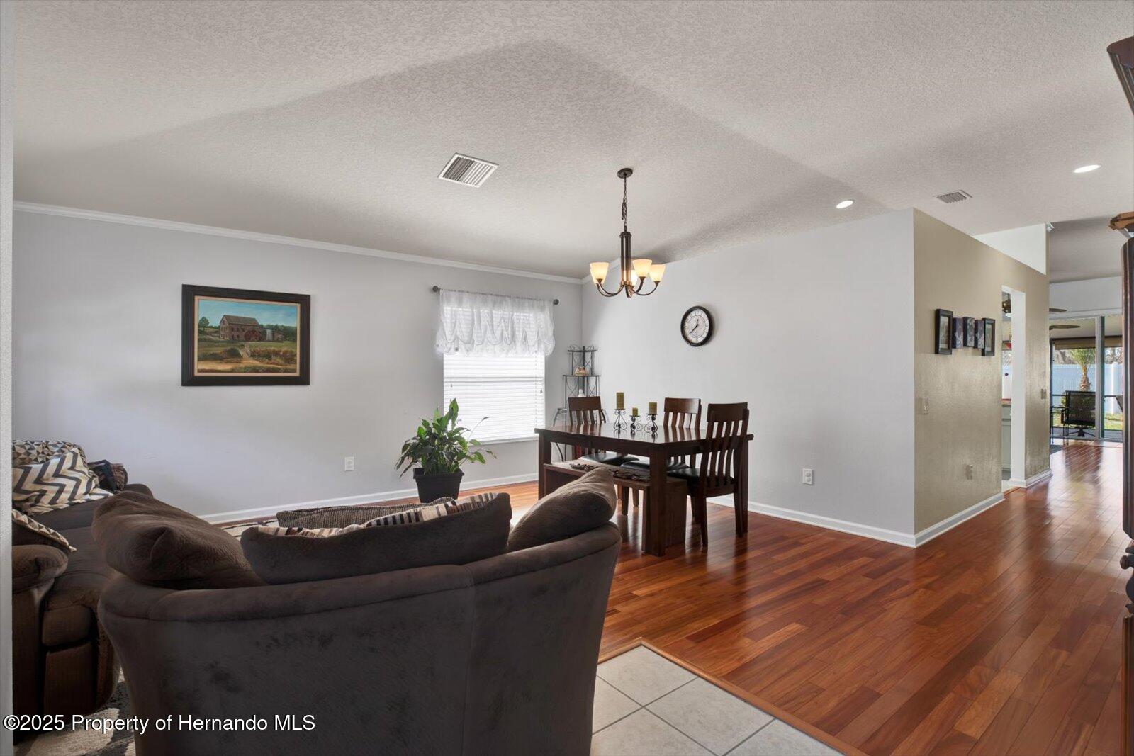 Brooksville, Florida 34604, United States, 3 Bedrooms Bedrooms, ,2 BathroomsBathrooms,Residential,Pending,78789