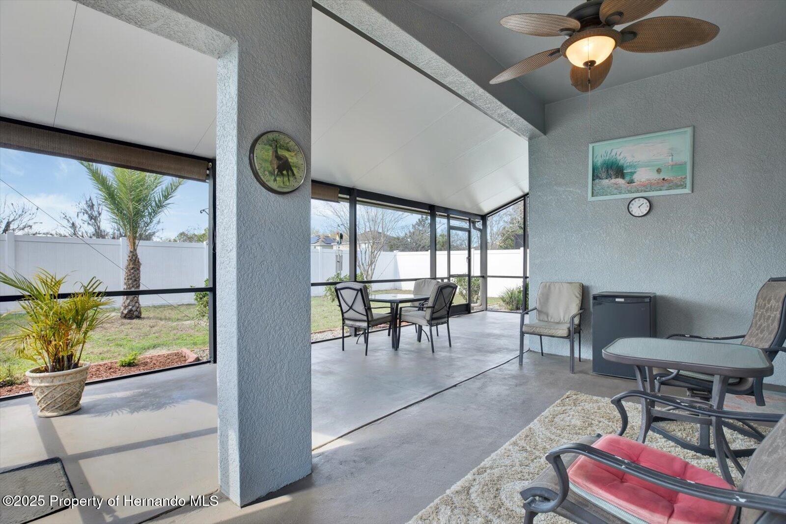 Brooksville, Florida 34604, United States, 3 Bedrooms Bedrooms, ,2 BathroomsBathrooms,Residential,Pending,78789