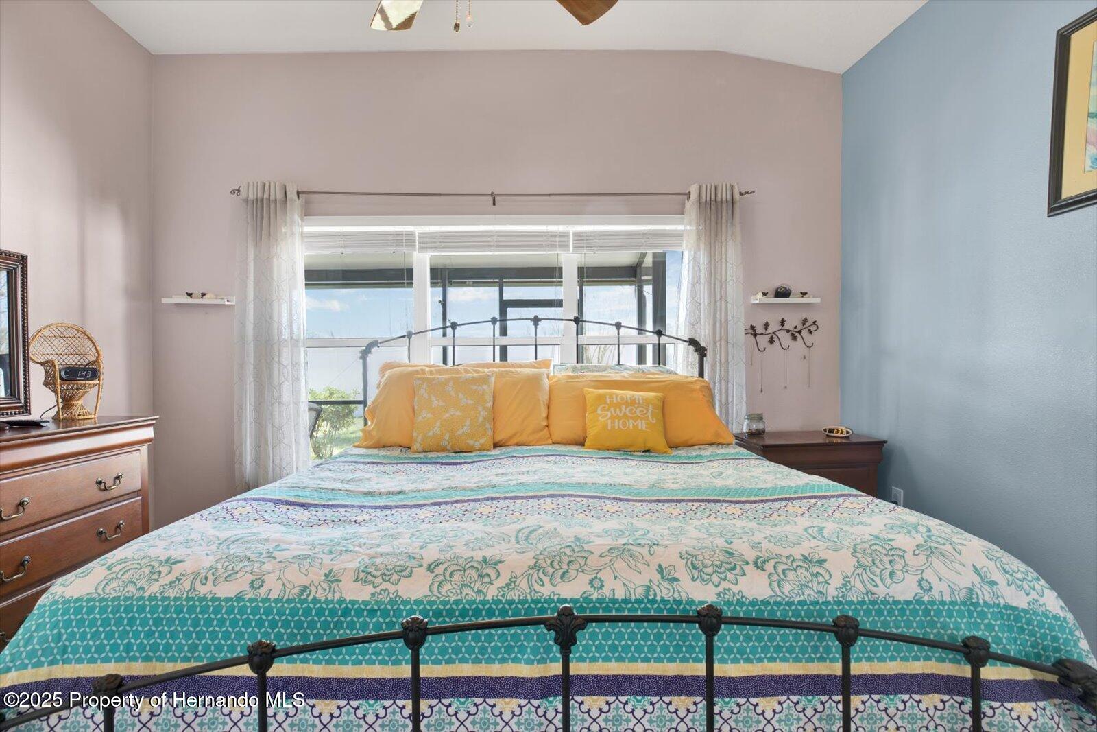 Brooksville, Florida 34604, United States, 3 Bedrooms Bedrooms, ,2 BathroomsBathrooms,Residential,Pending,78789