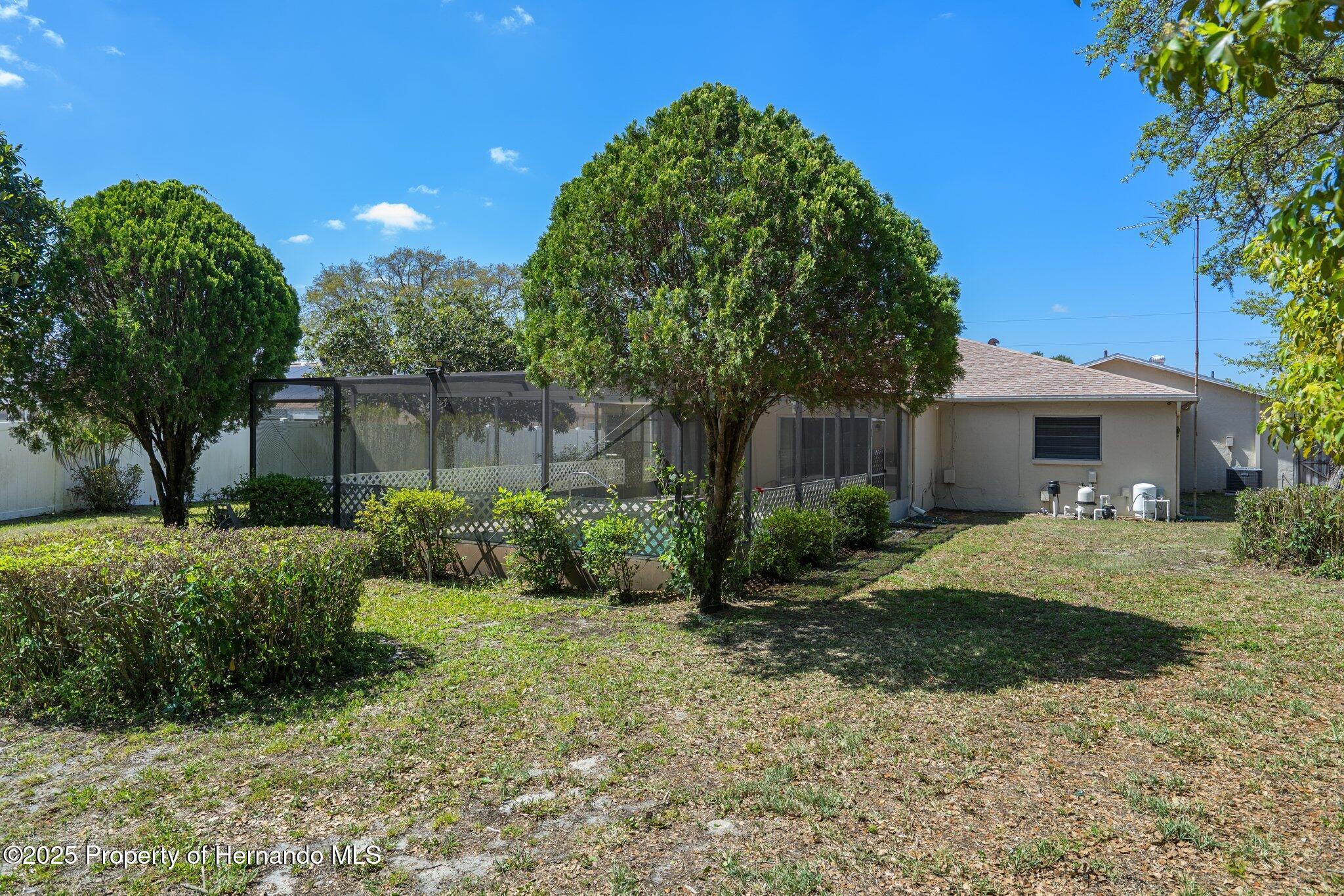 2204 Whitewood Avenue, Spring Hill, Florida image 35