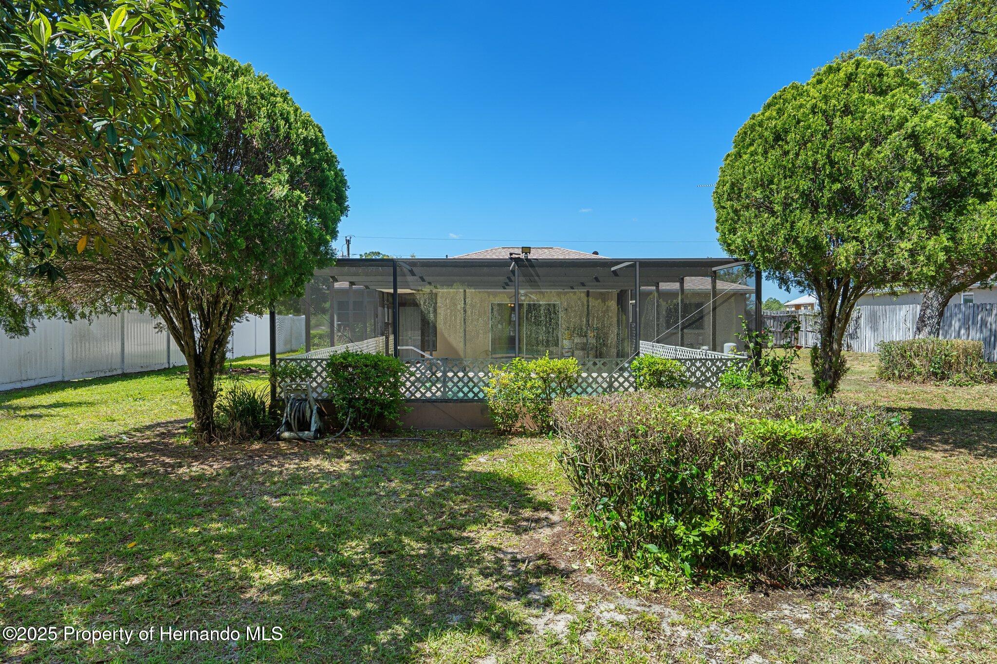 2204 Whitewood Avenue, Spring Hill, Florida image 36