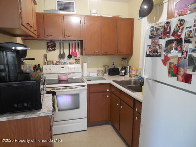 1204 Academy Ave, Spring Hill, Florida image 6