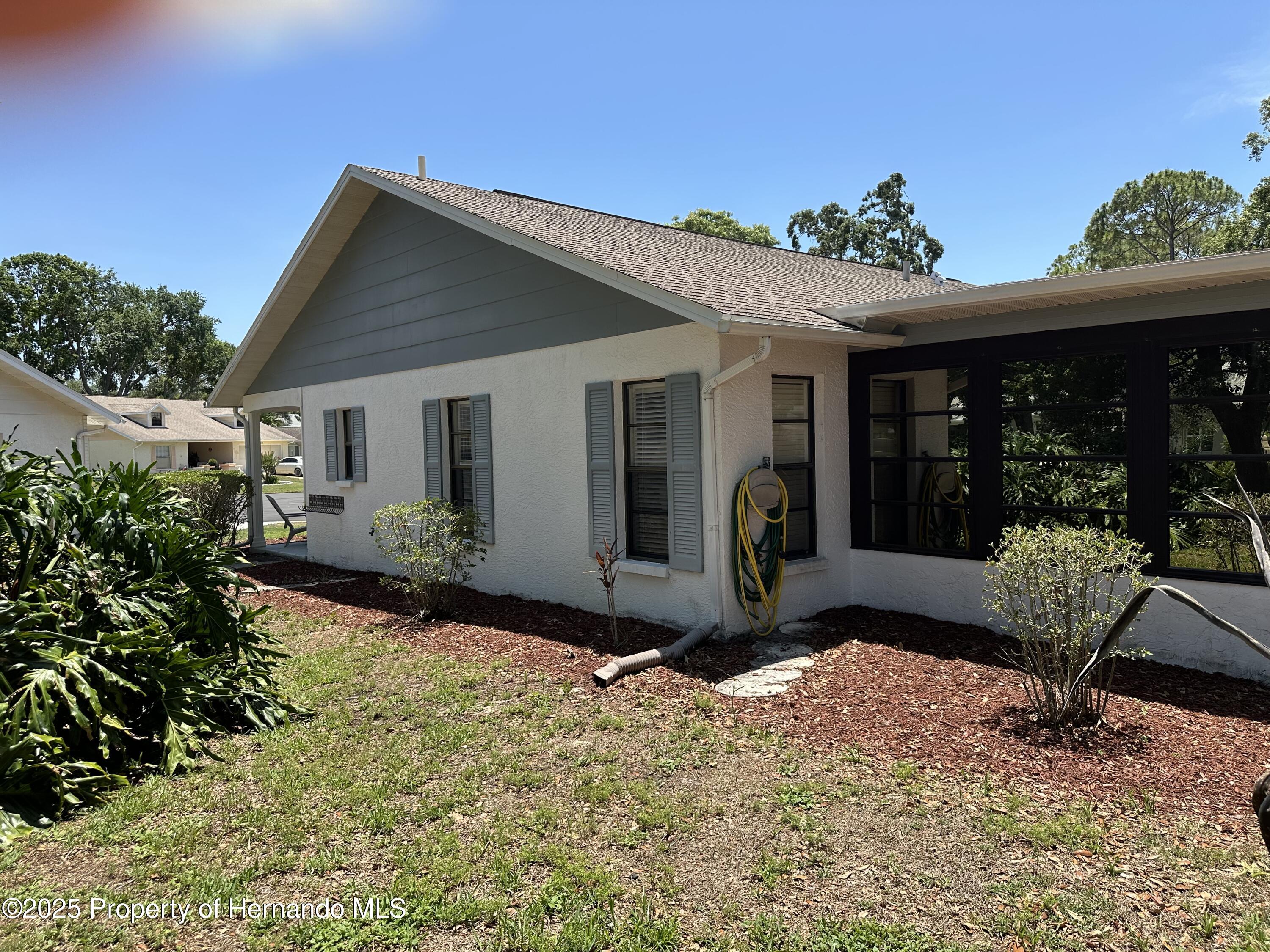 2351 Palm Springs Court, Spring Hill, Florida image 36