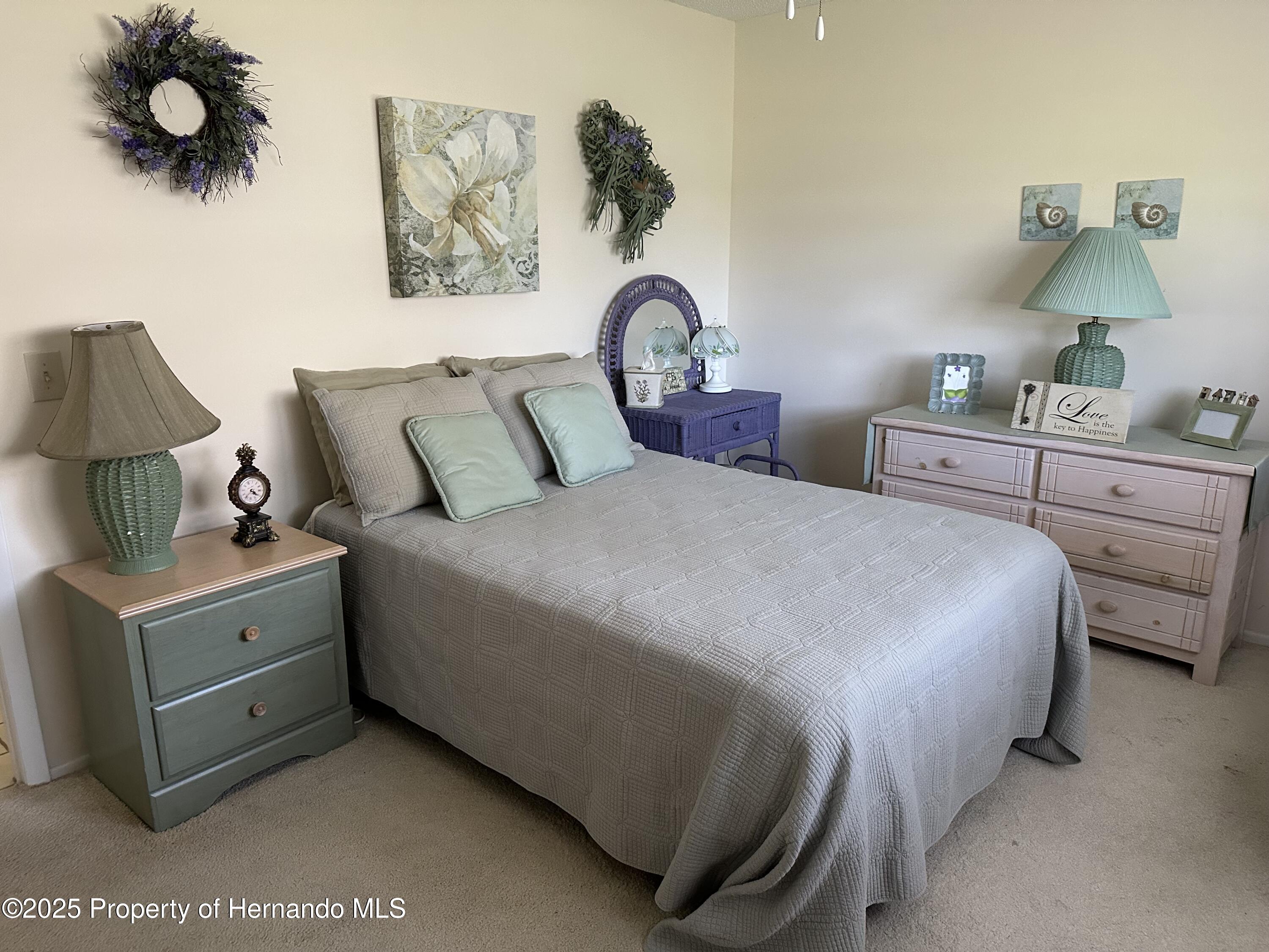 2351 Palm Springs Court, Spring Hill, Florida image 24