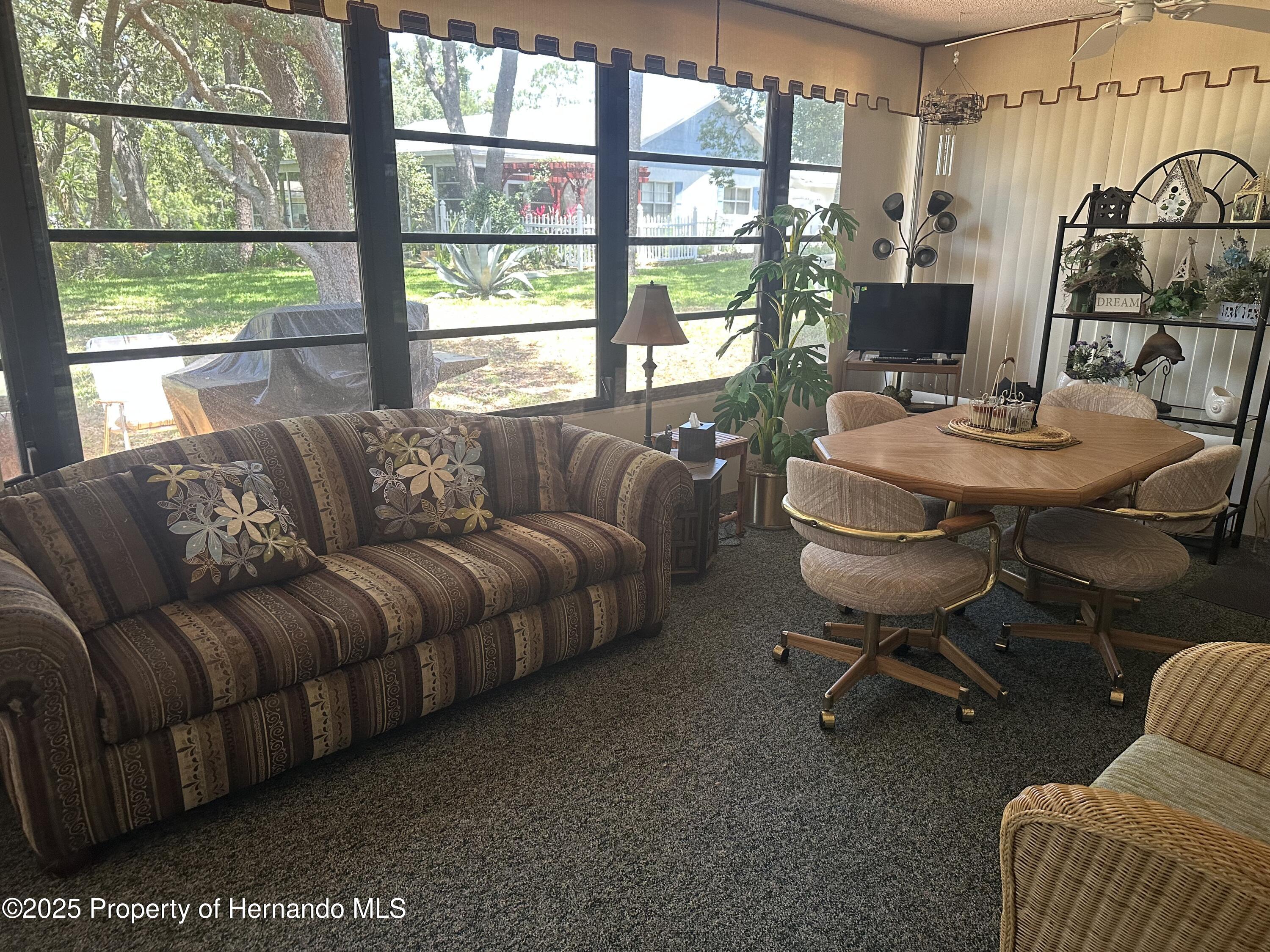 2351 Palm Springs Court, Spring Hill, Florida image 28
