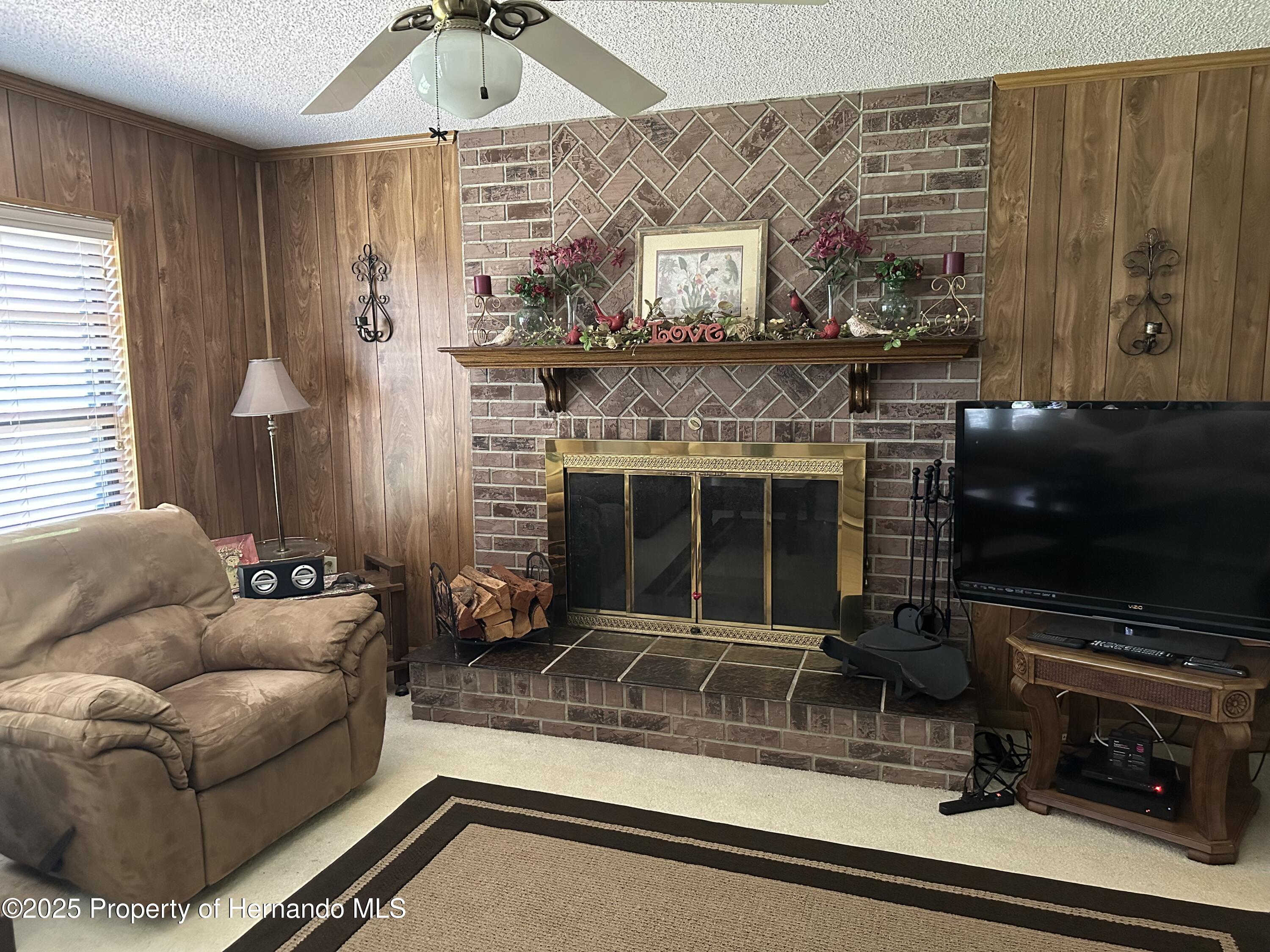 2351 Palm Springs Court, Spring Hill, Florida image 7
