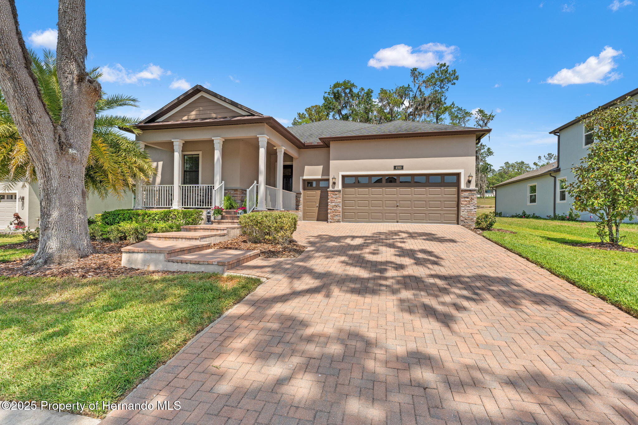 4910 Southern Valley Loop, Brooksville, Florida image 1