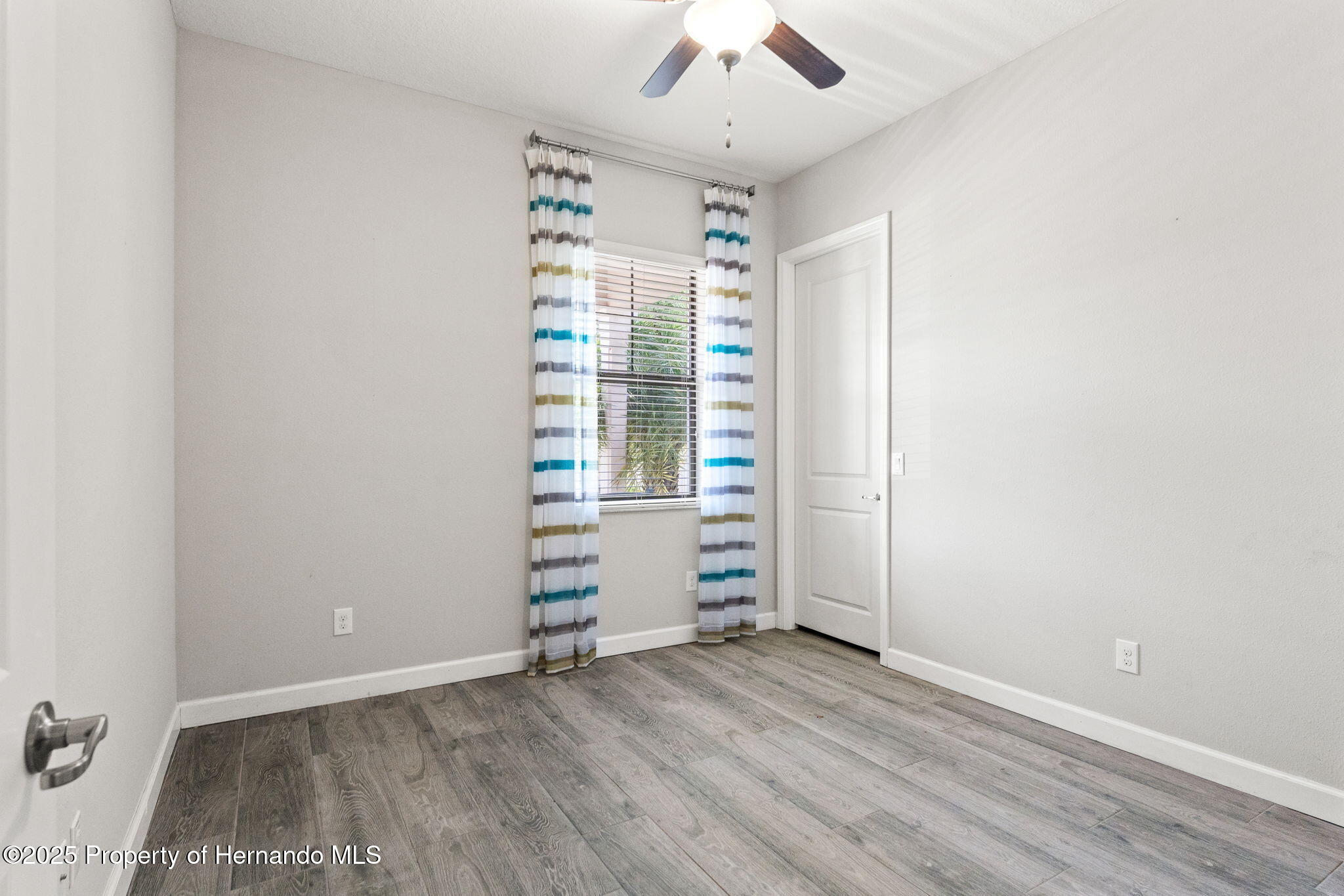 4910 Southern Valley Loop, Brooksville, Florida image 30
