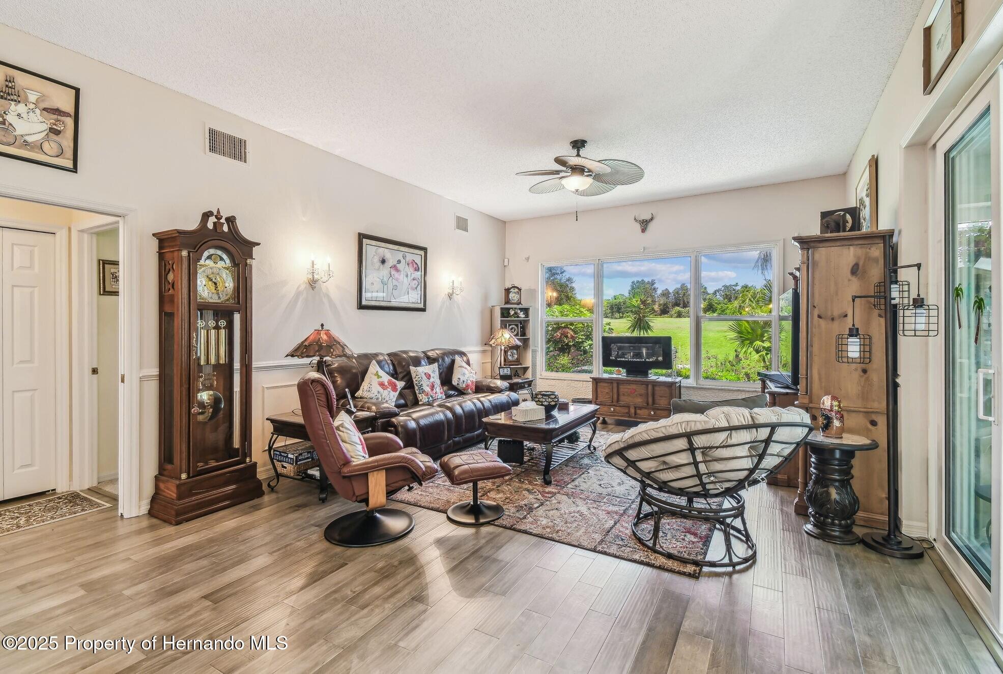 18223 Nestlebranch Court, Hudson, Florida image 10