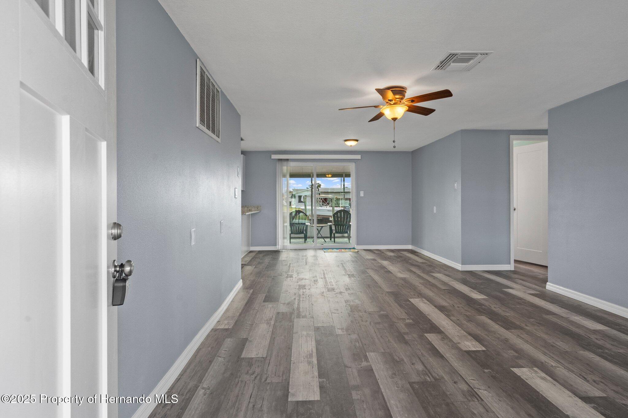 13700 Allyn Drive, Hudson, Florida image 7