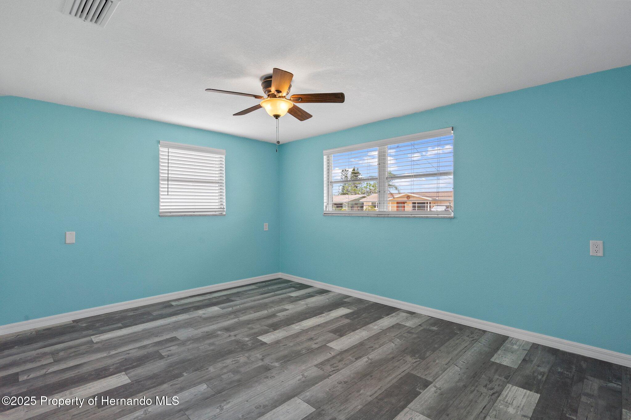 13700 Allyn Drive, Hudson, Florida image 24