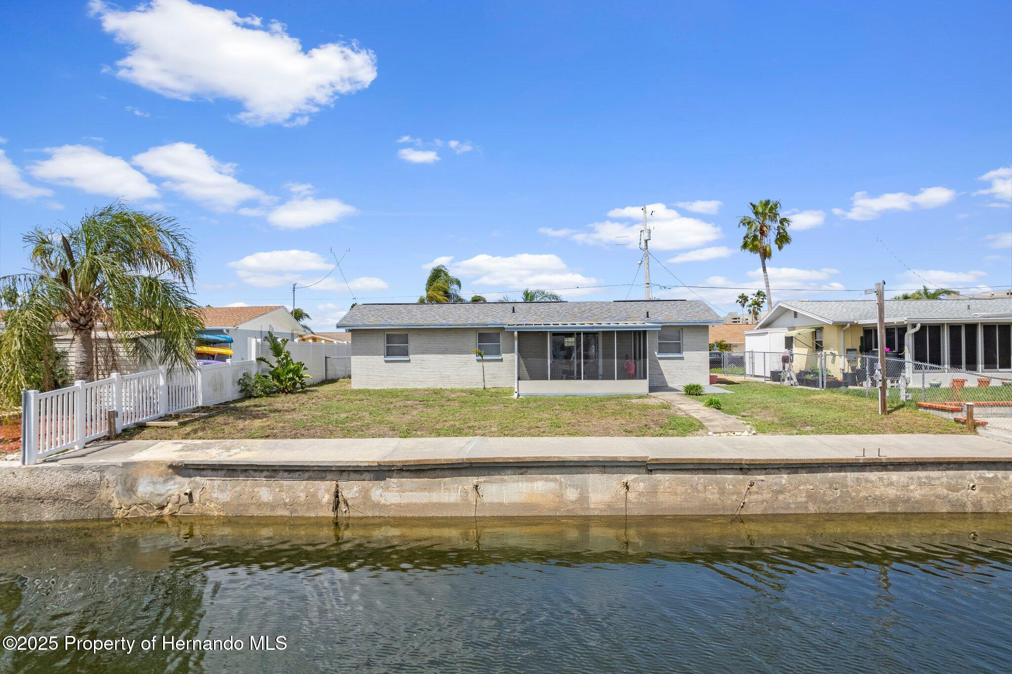 13700 Allyn Drive, Hudson, Florida image 37