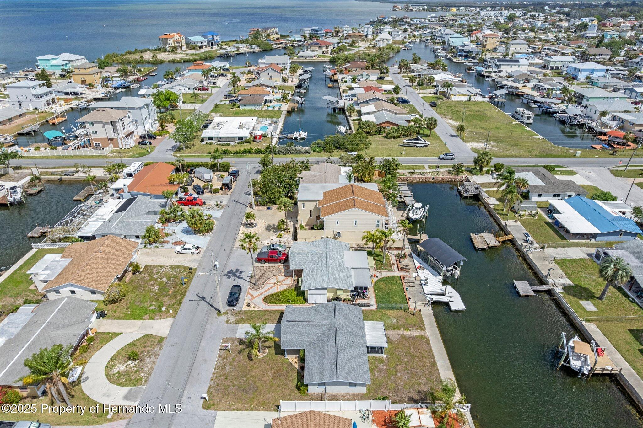 13700 Allyn Drive, Hudson, Florida image 17
