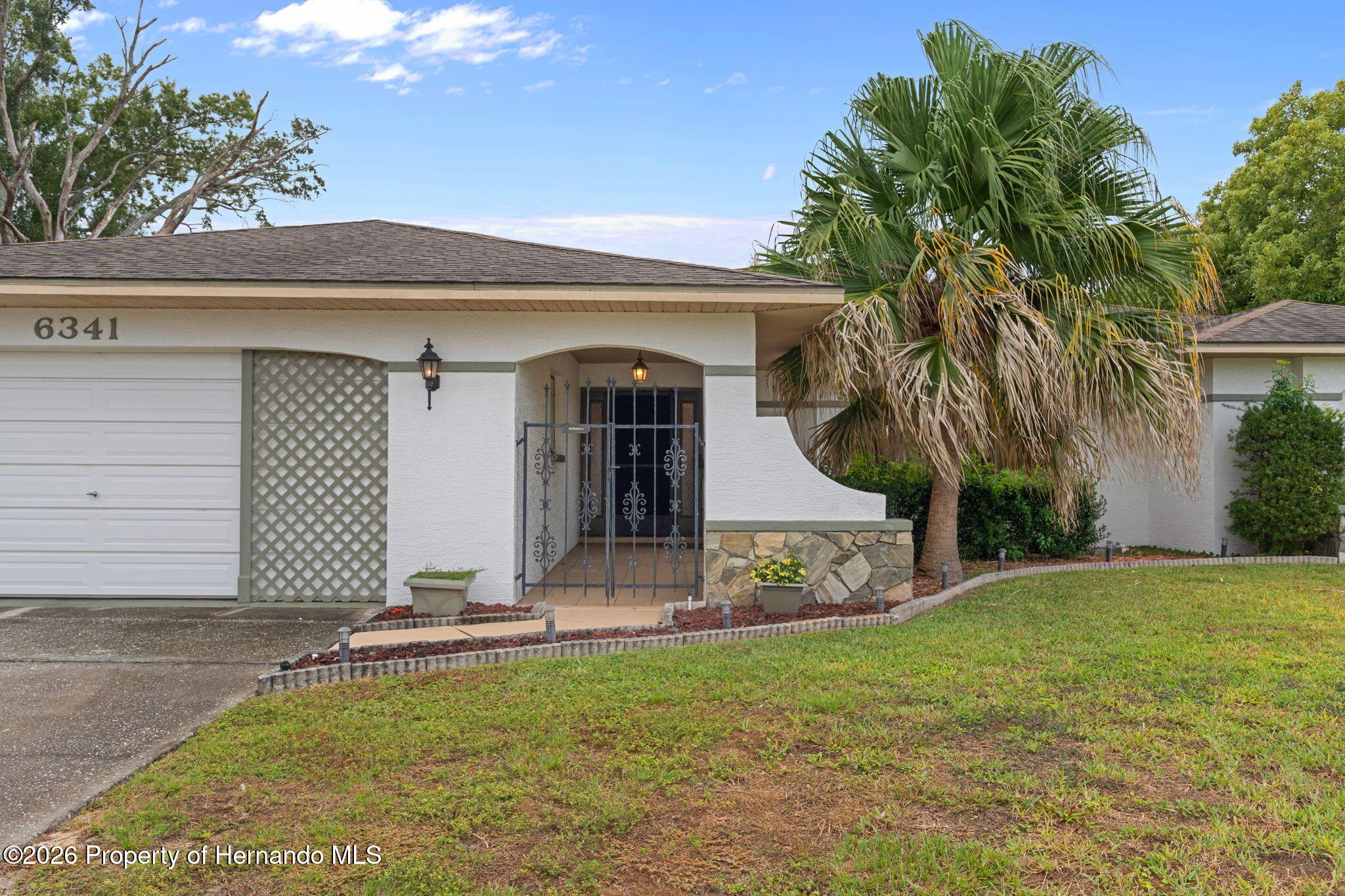 6341 Indian Rock Court