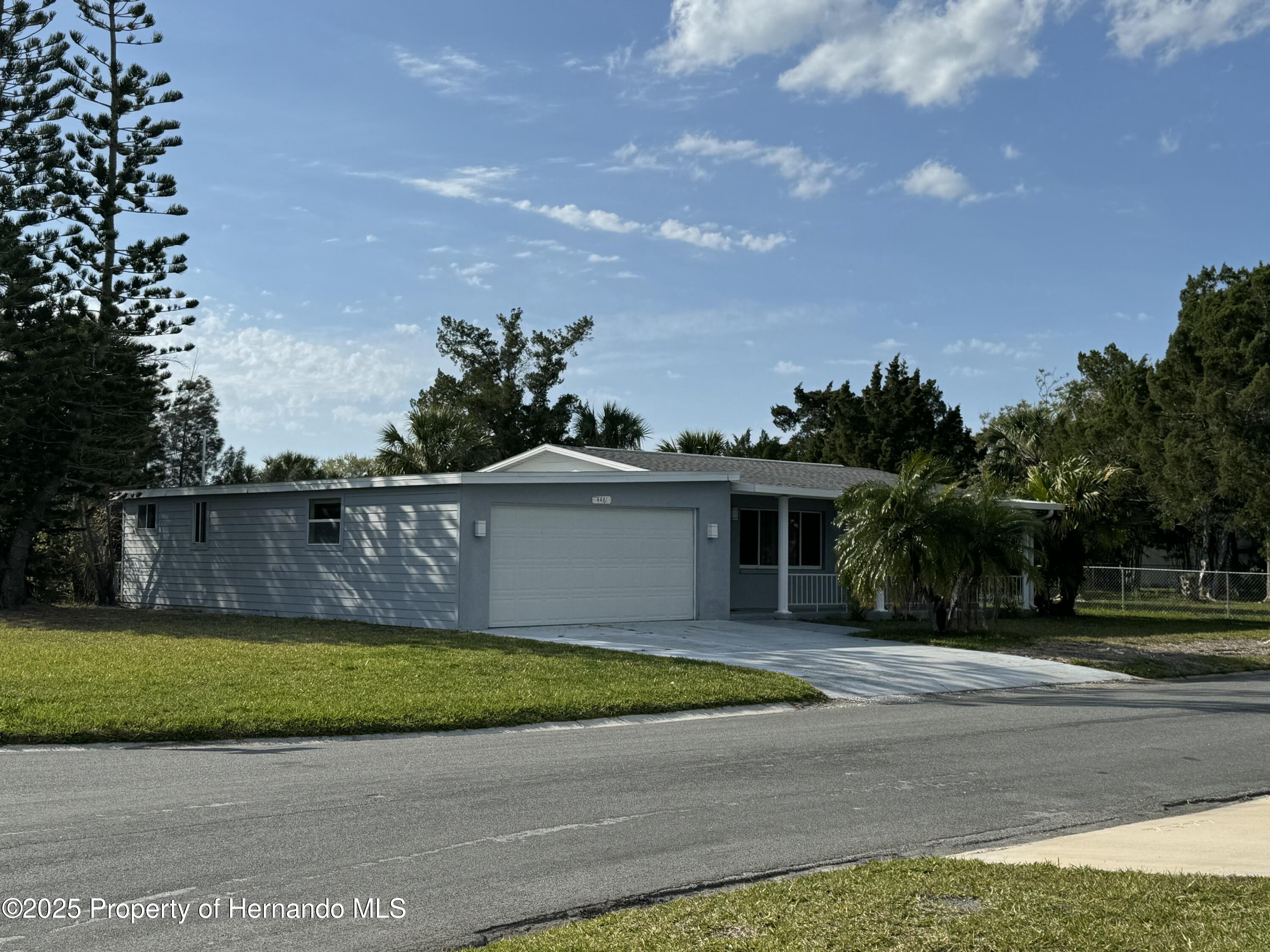 4461 Kingston Drive, HERNANDO BEACH, Florida image 4