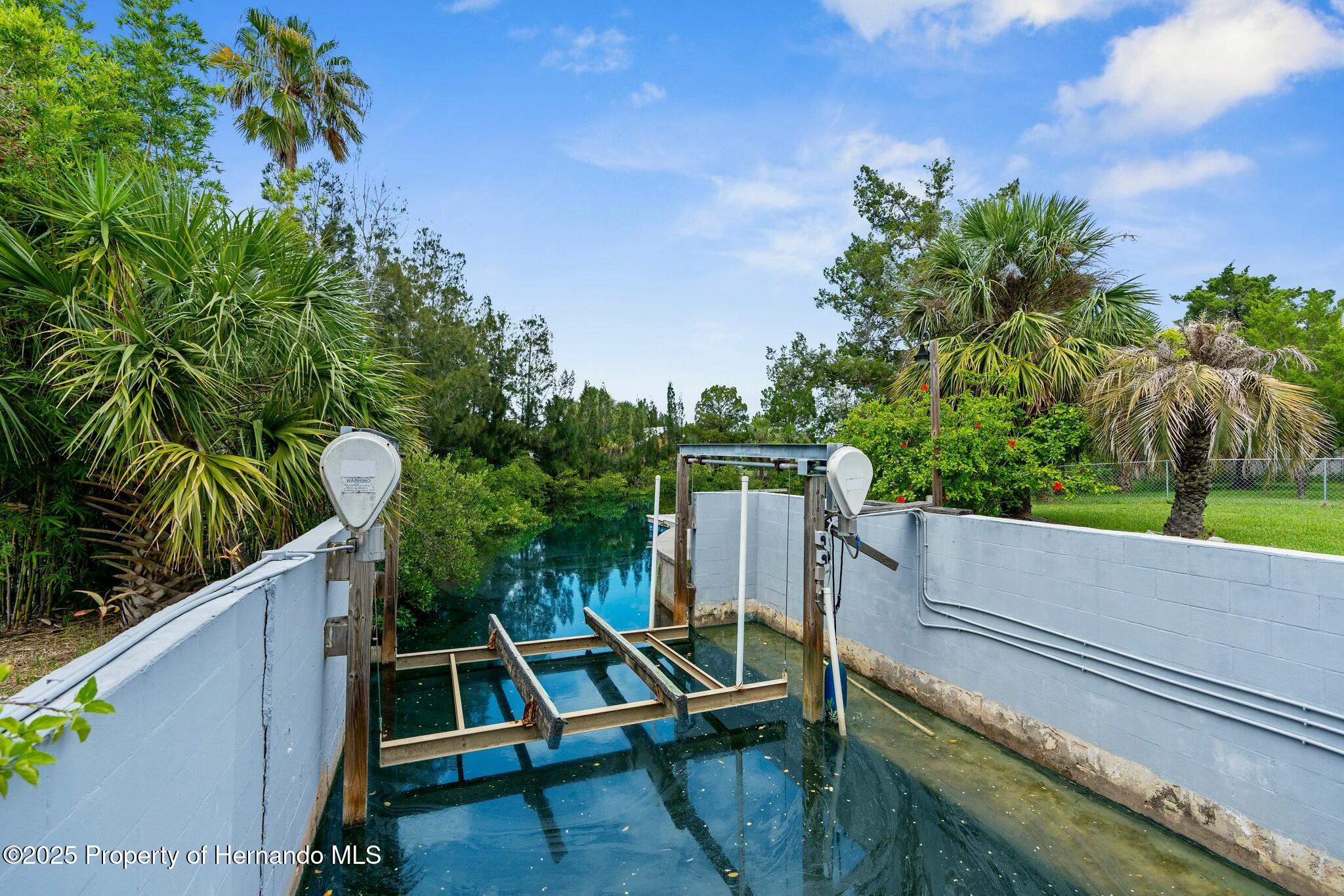 4461 Kingston Drive, HERNANDO BEACH, Florida image 7