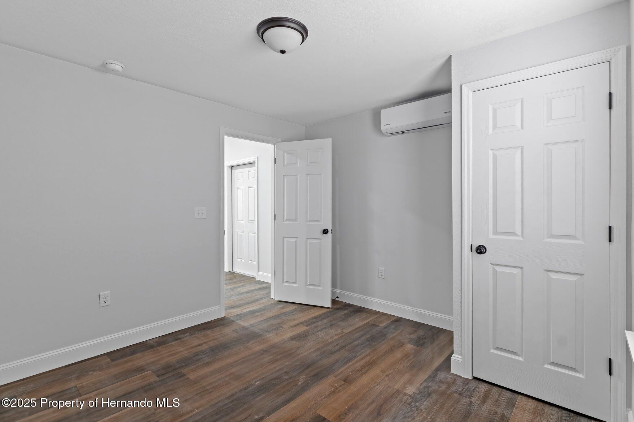 15188 Riverside Lane, Nobleton, Florida image 22
