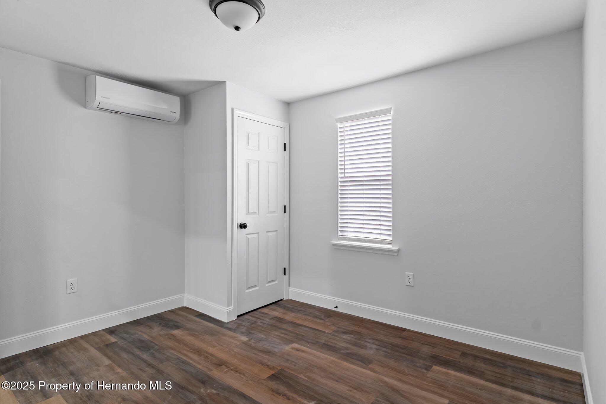 15188 Riverside Lane, Nobleton, Florida image 21