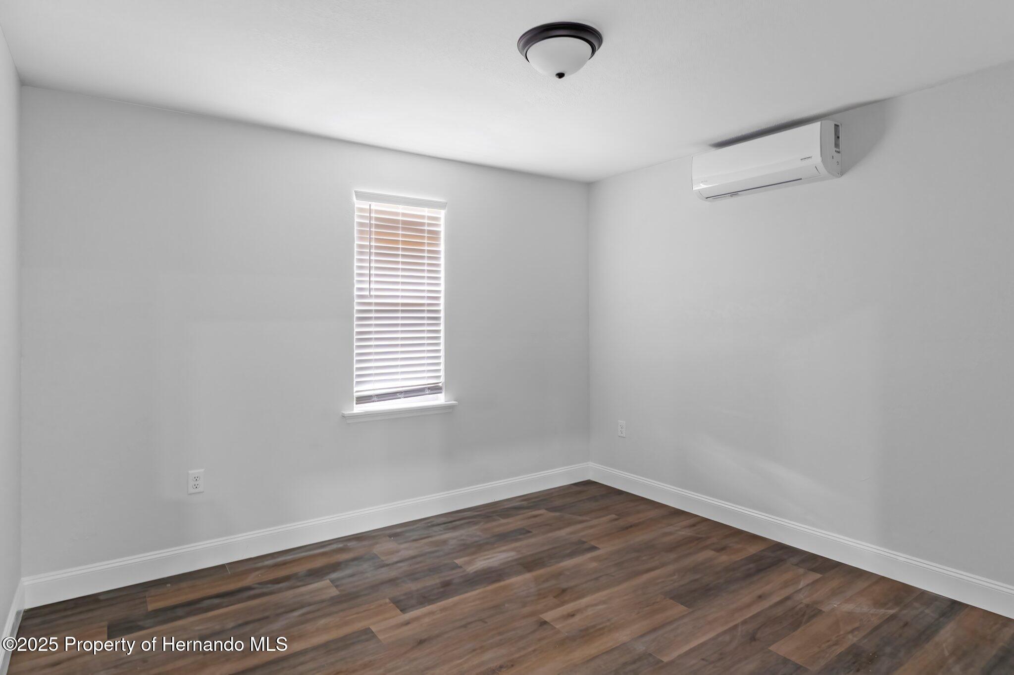 15188 Riverside Lane, Nobleton, Florida image 23