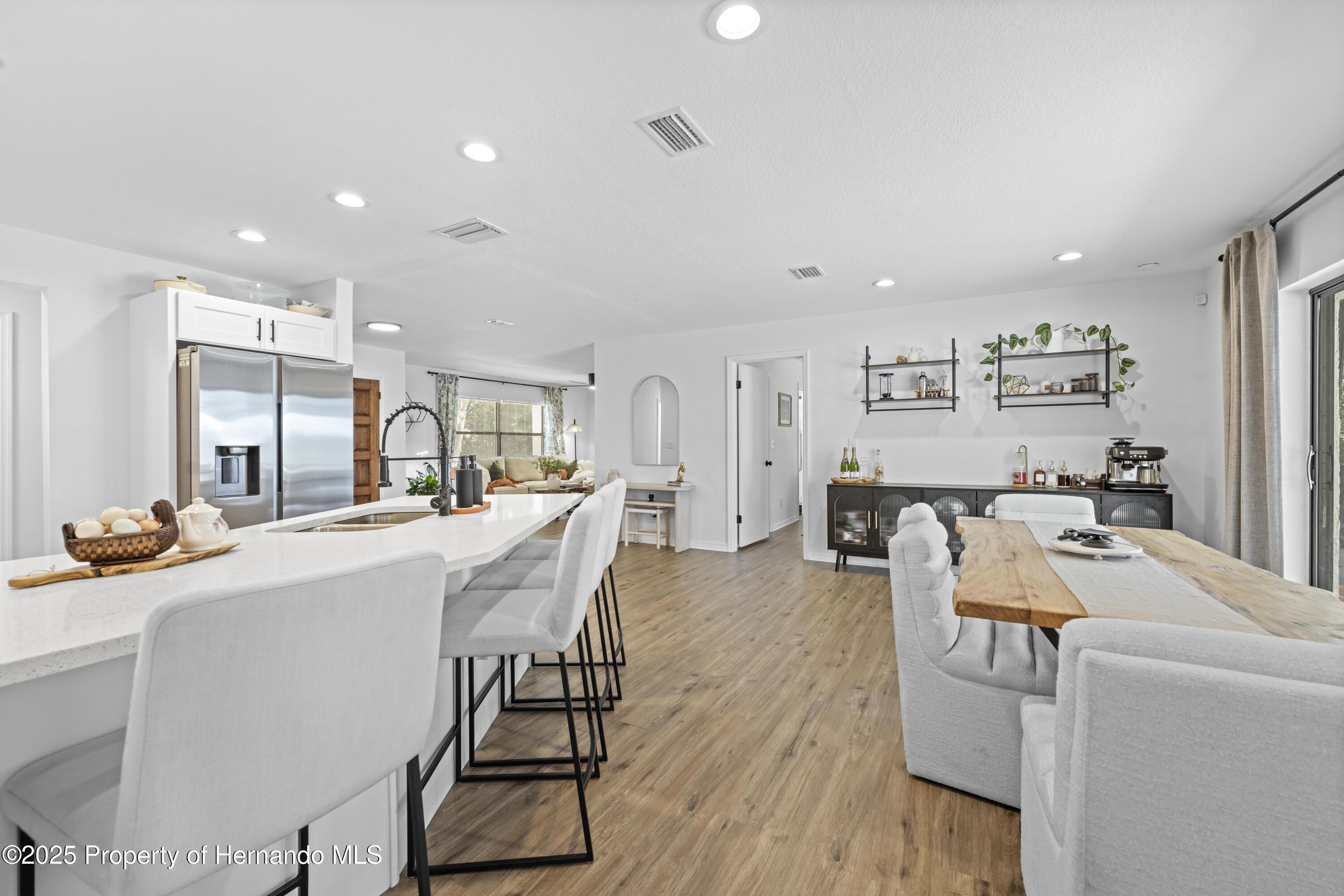 3041 Waterfall Drive, Spring Hill, Florida image 9