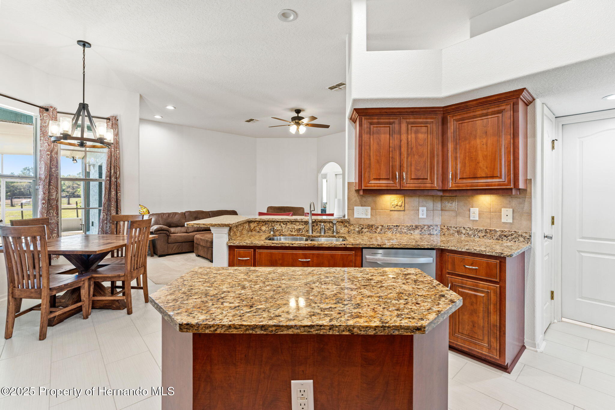 6413 Emerson Road, Brooksville, Florida image 20