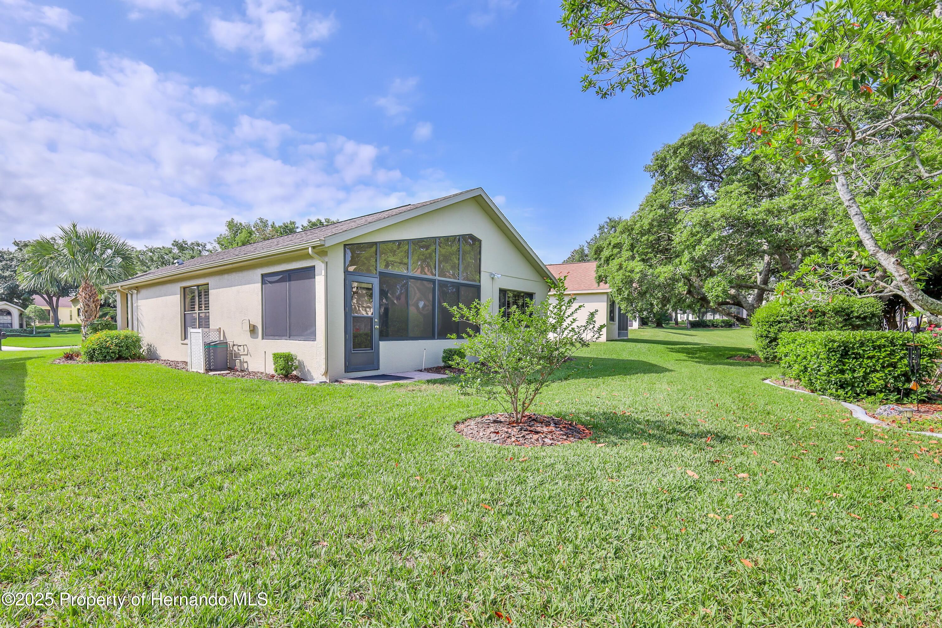 1013 Indigo Run Court, Spring Hill, Florida image 33