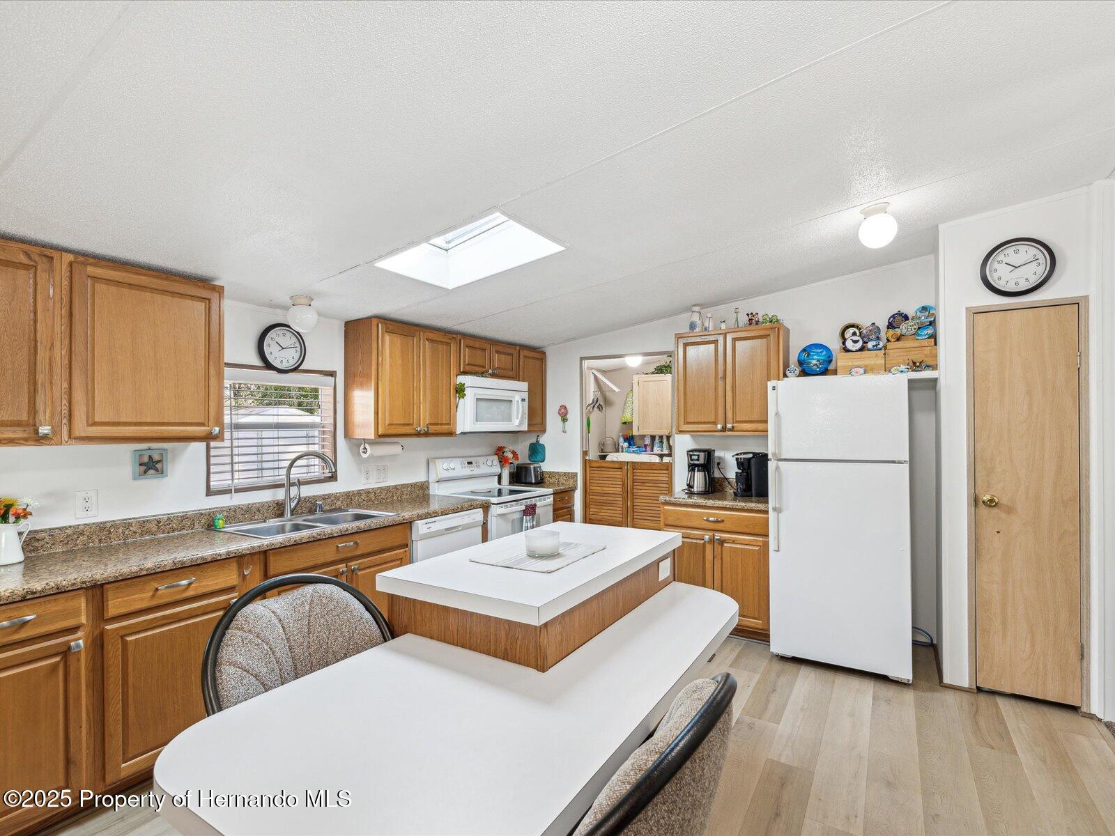 25495 Heckman Drive, Brooksville, Florida image 14