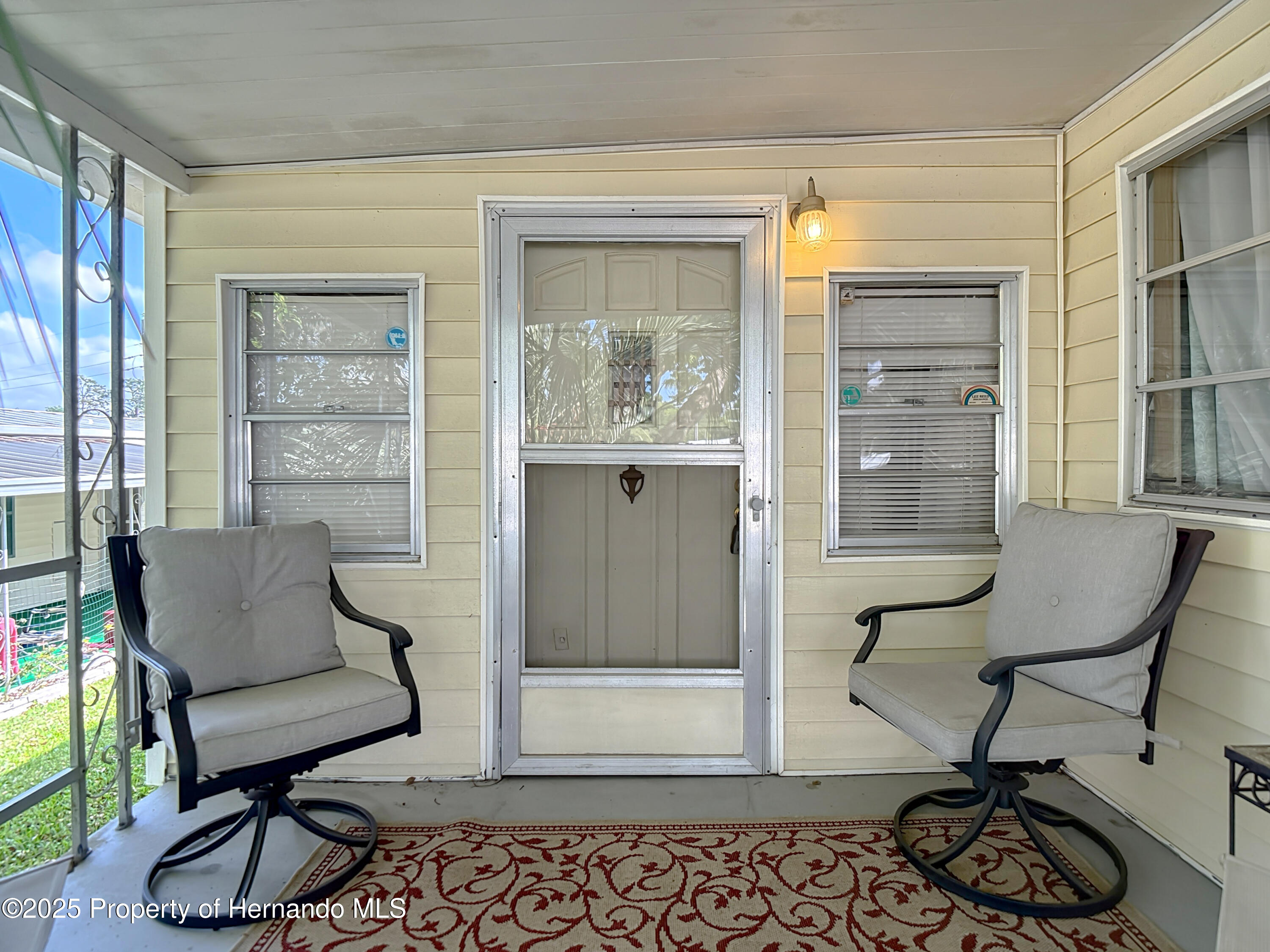 6124 Crestview Lane, Zephyrhills, Florida image 6