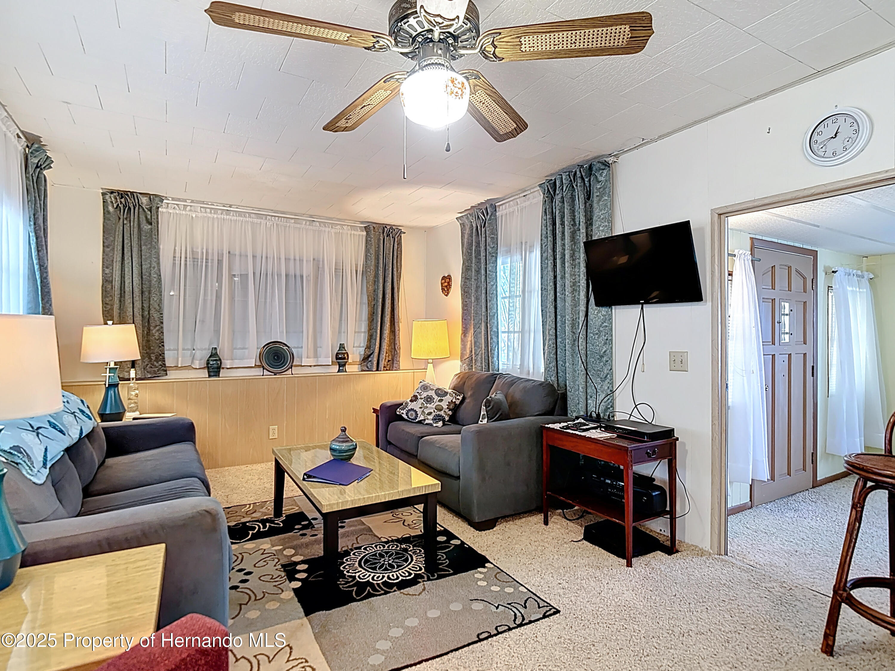 6124 Crestview Lane, Zephyrhills, Florida image 13