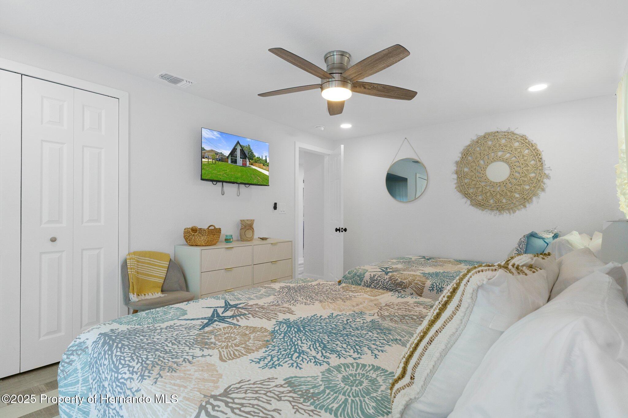 7422 New York Avenue, Hudson, Florida image 25