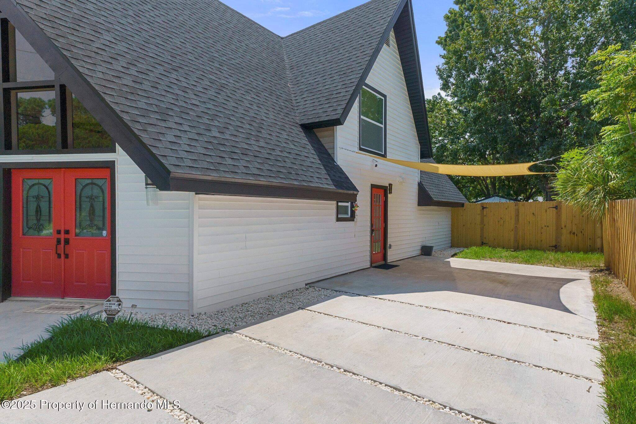 7422 New York Avenue, Hudson, Florida image 9