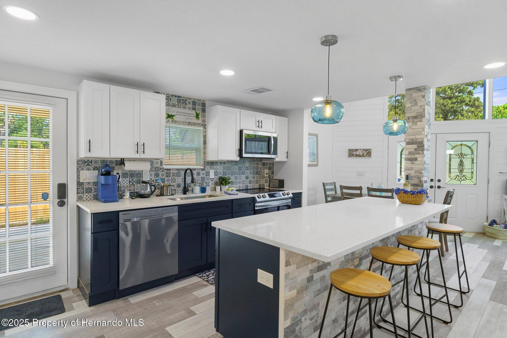 7422 New York Avenue, Hudson, Florida image 20