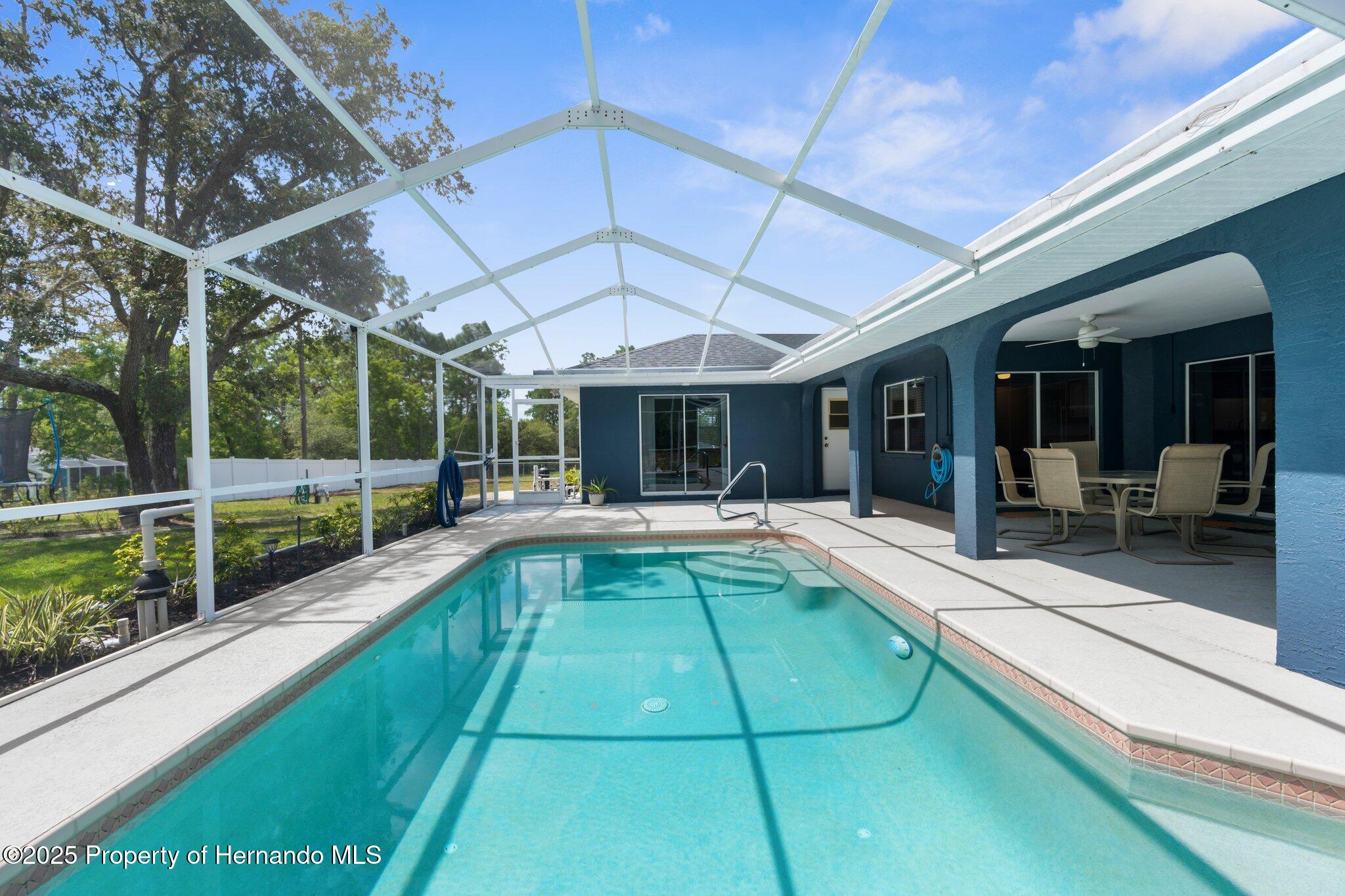 8084 Nightingale Road, Weeki Wachee, Florida image 38