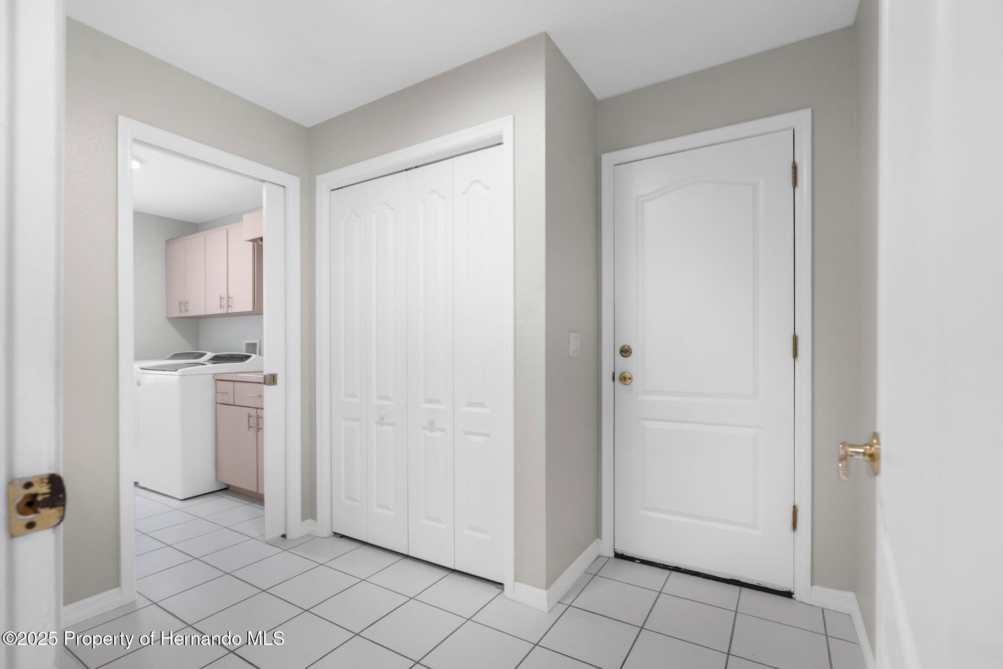 8084 Nightingale Road, Weeki Wachee, Florida image 41