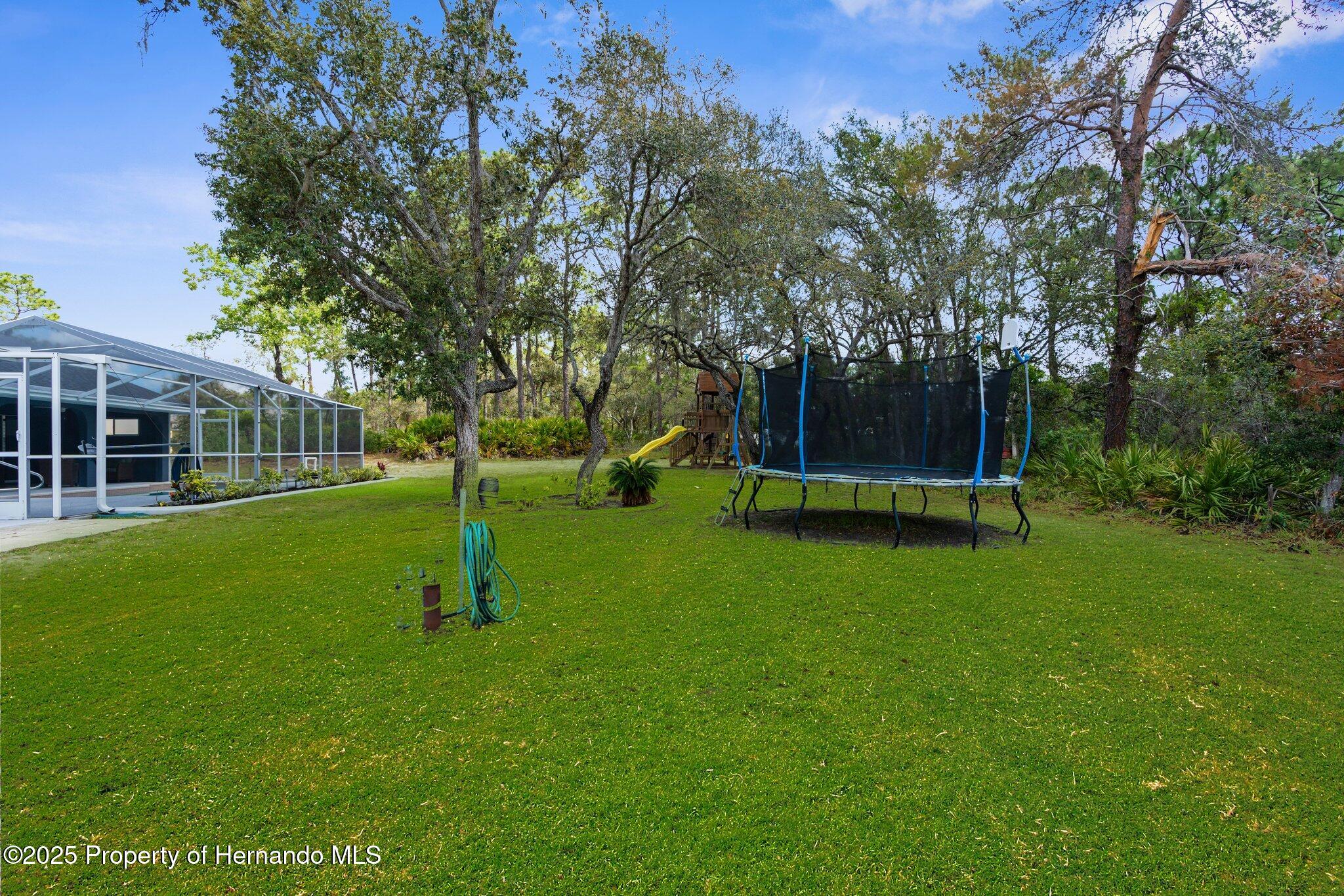 8084 Nightingale Road, Weeki Wachee, Florida image 44