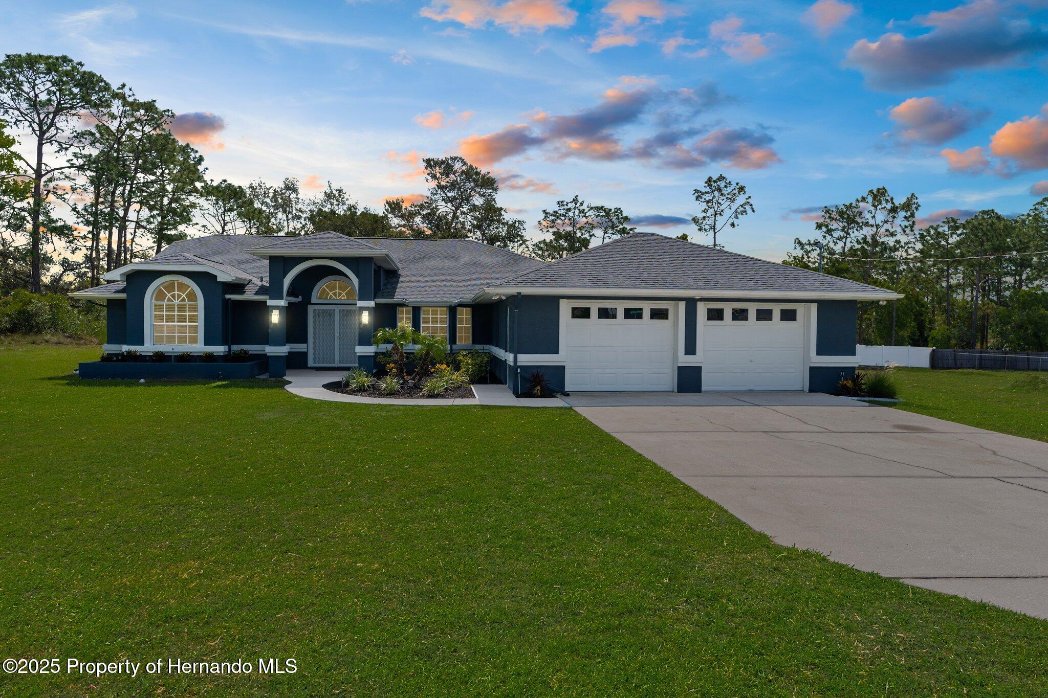 8084 Nightingale Road, Weeki Wachee, Florida image 1