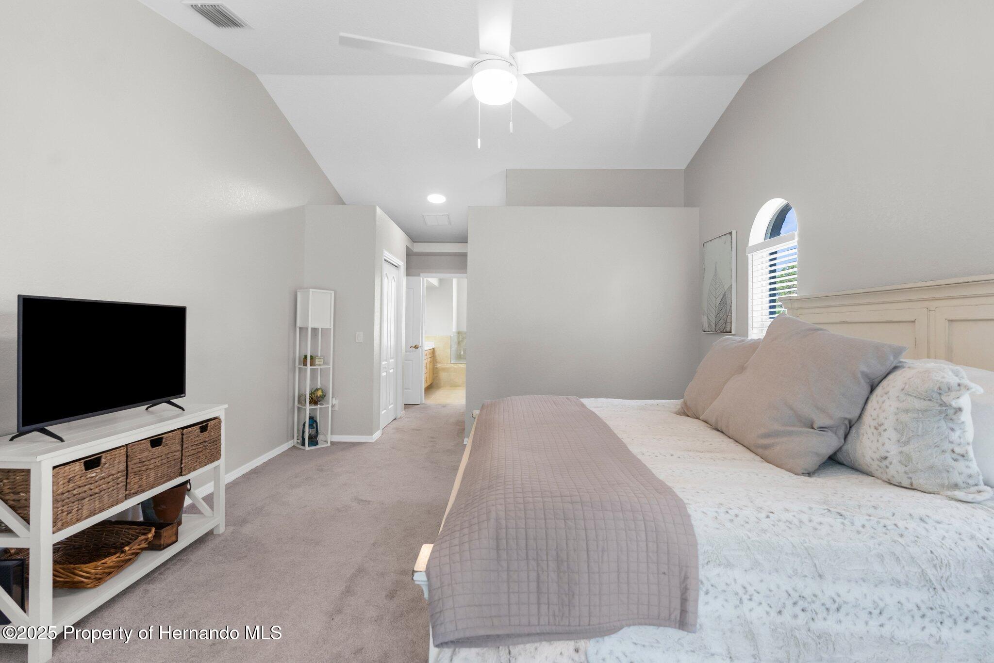 8084 Nightingale Road, Weeki Wachee, Florida image 7