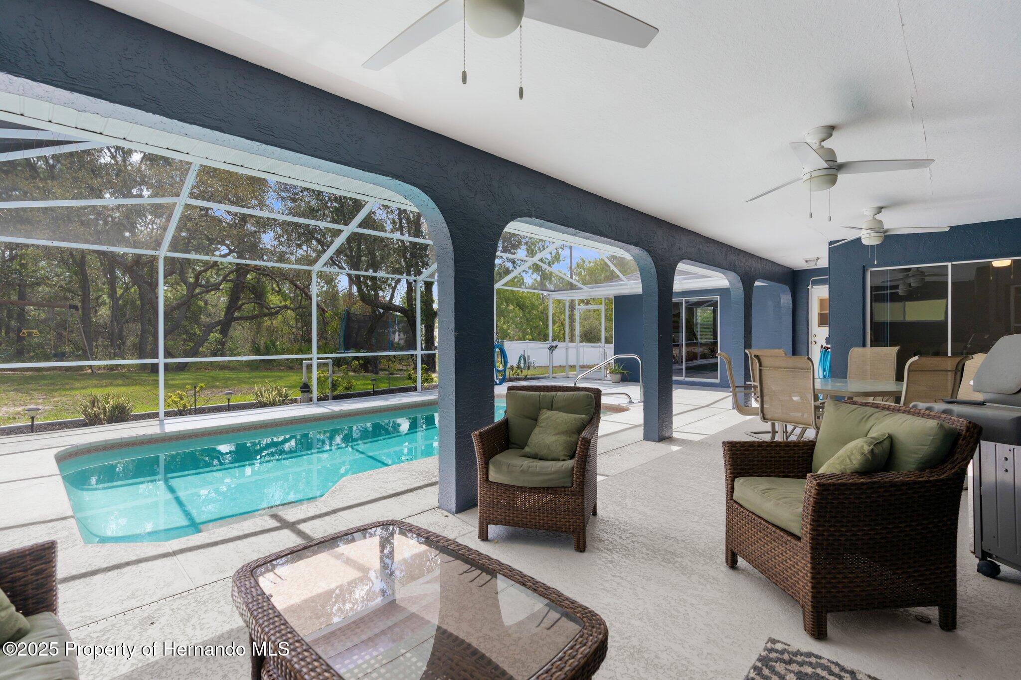 8084 Nightingale Road, Weeki Wachee, Florida image 40