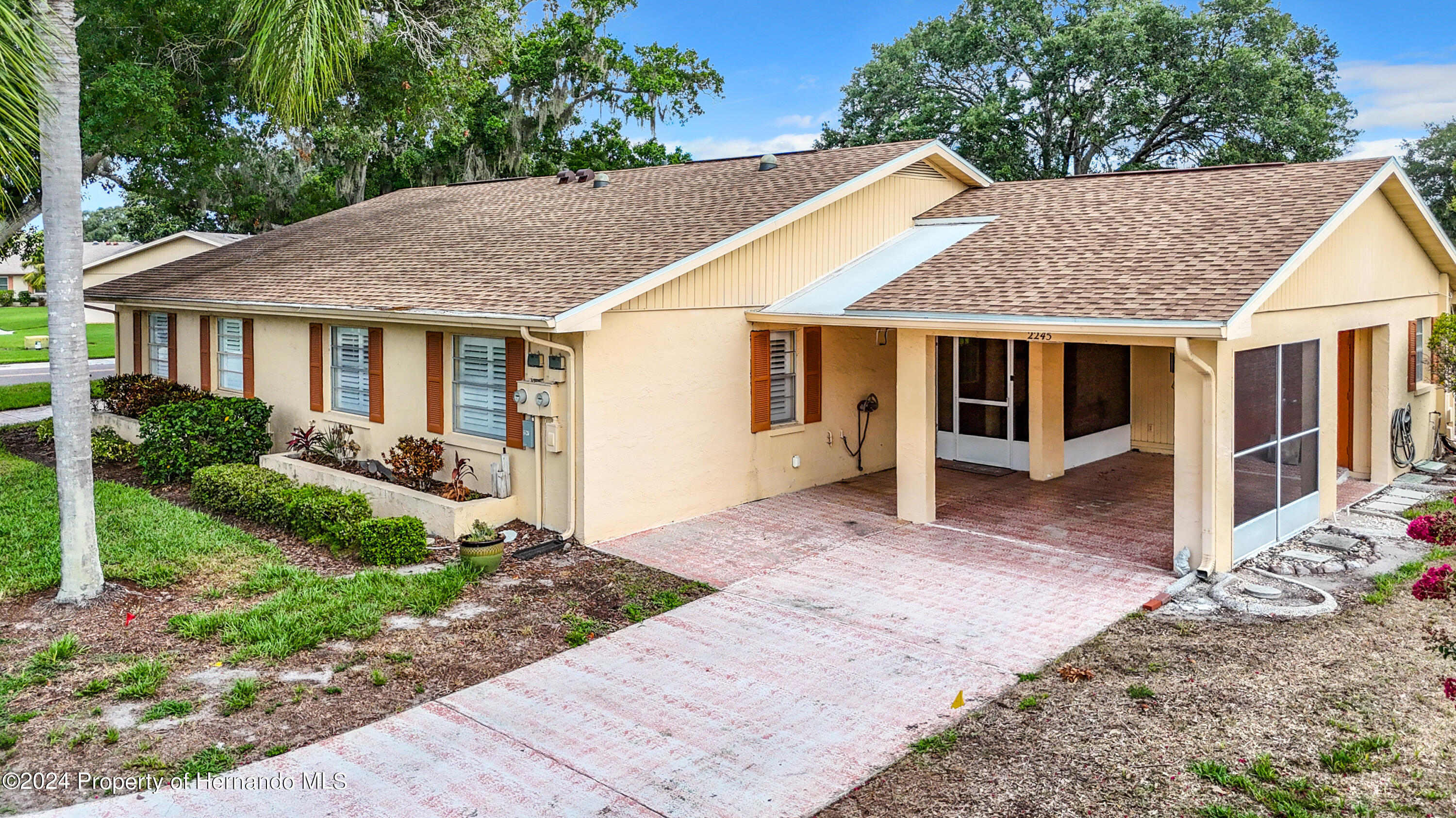 2245 Greenwich Drive #66, Sun City Center, Florida image 3