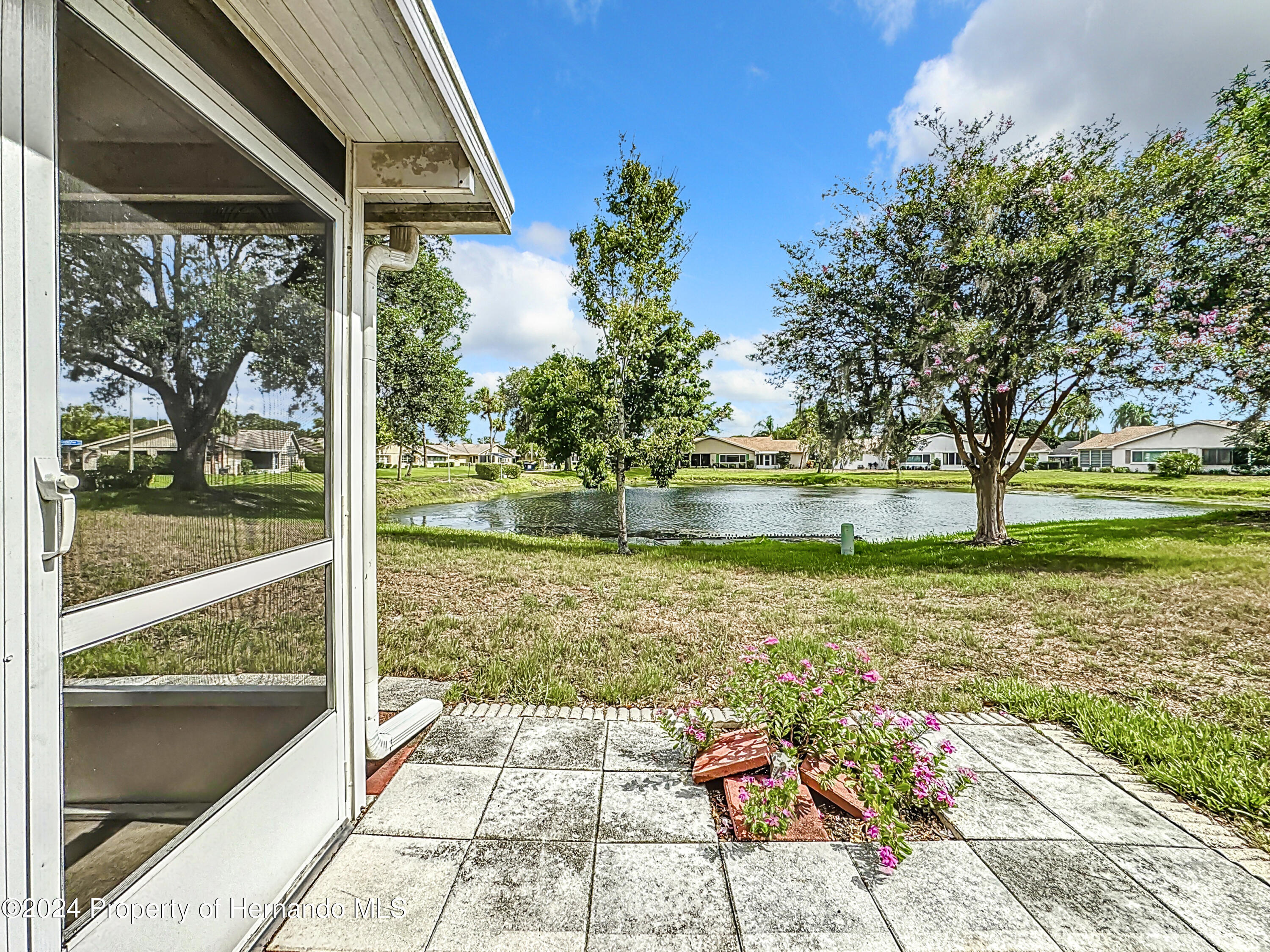 2245 Greenwich Drive #66, Sun City Center, Florida image 8