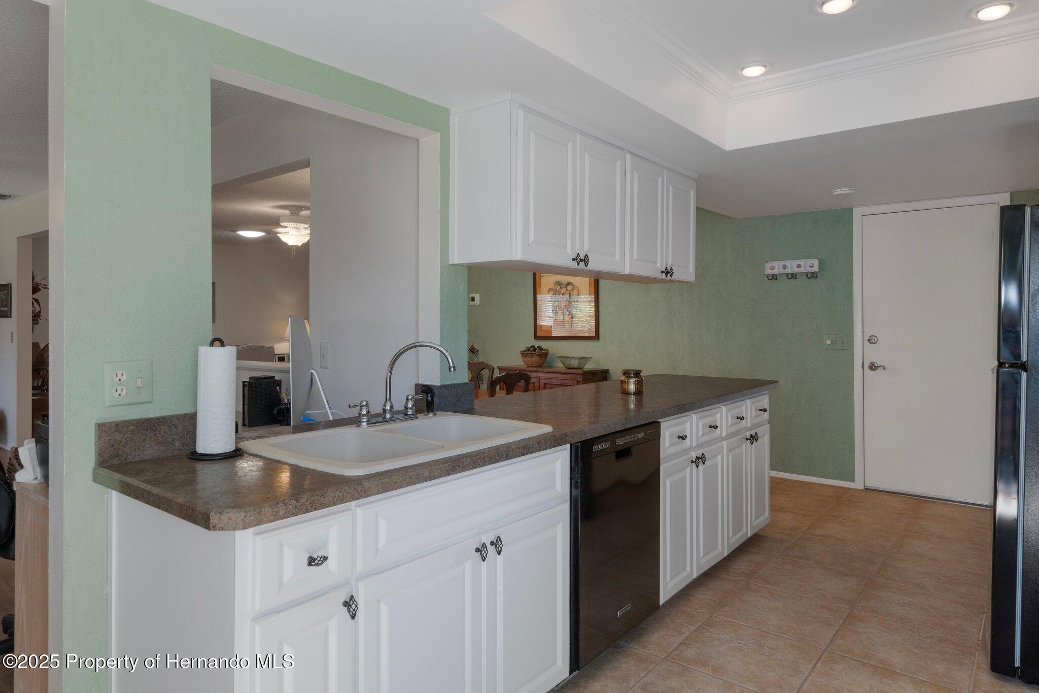 6530 Pine Meadows Drive, Spring Hill, Florida image 18