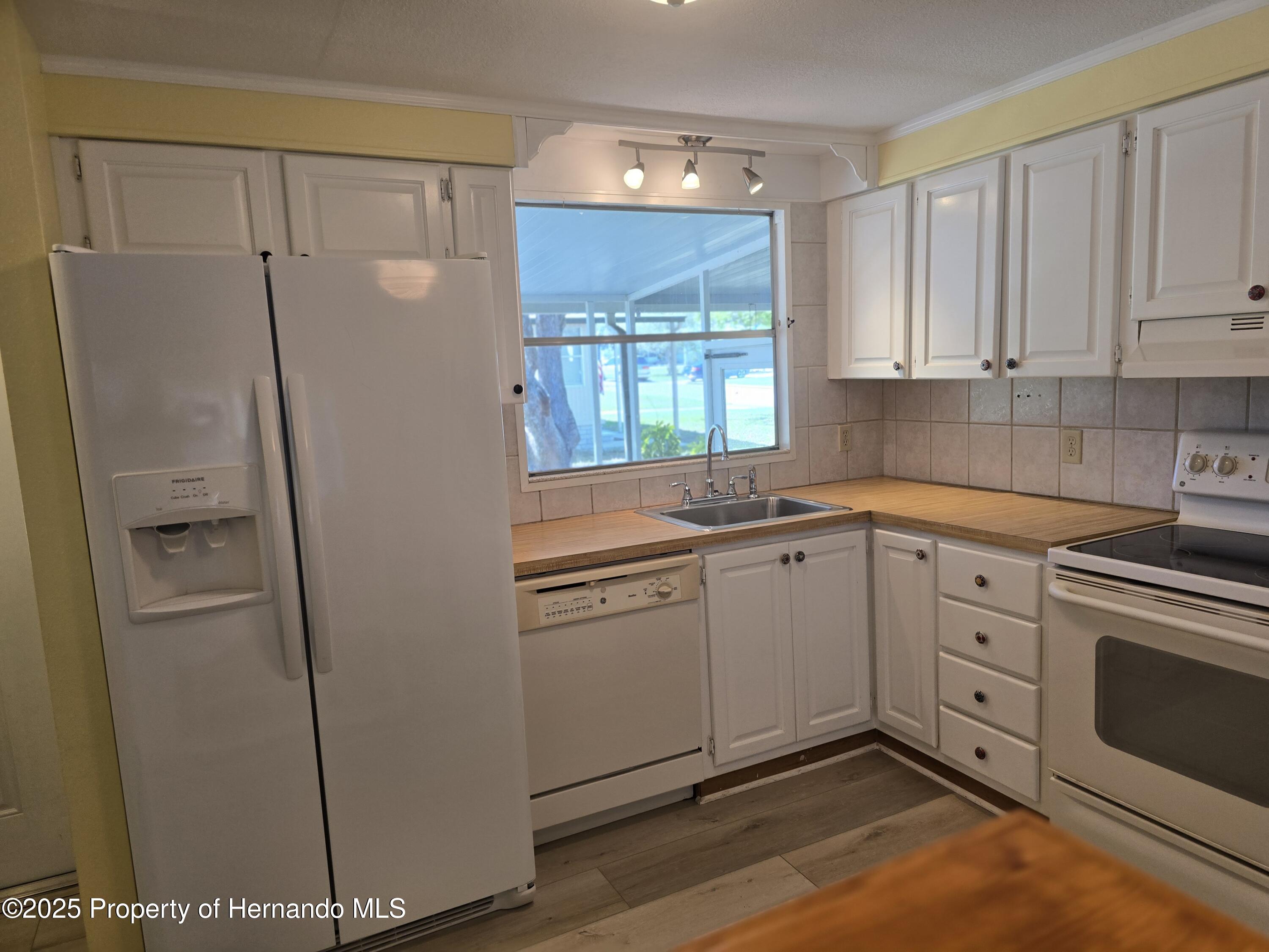 8064 Mission Street, Brooksville, Florida image 7