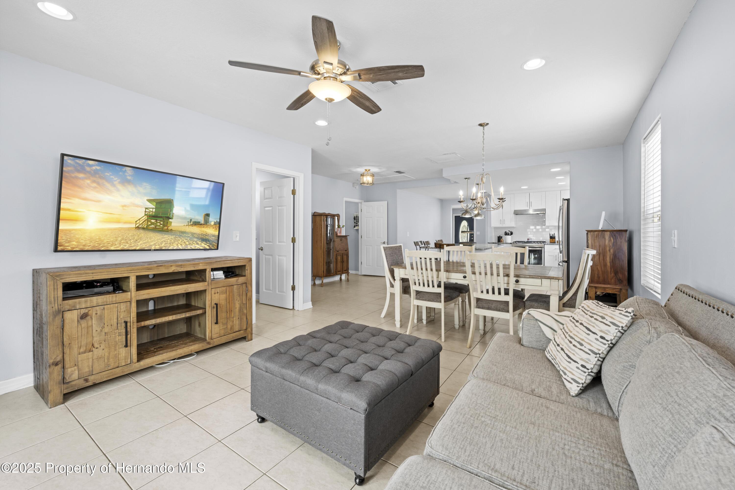 212 N Bradford Avenue, Tampa, Florida image 10