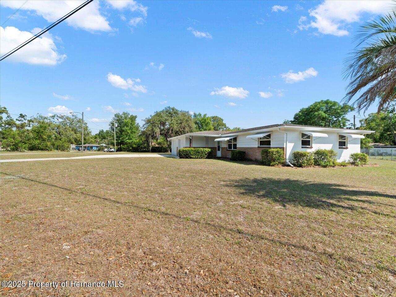 7346 Hiawatha Parkway, Spring Hill, Florida image 6