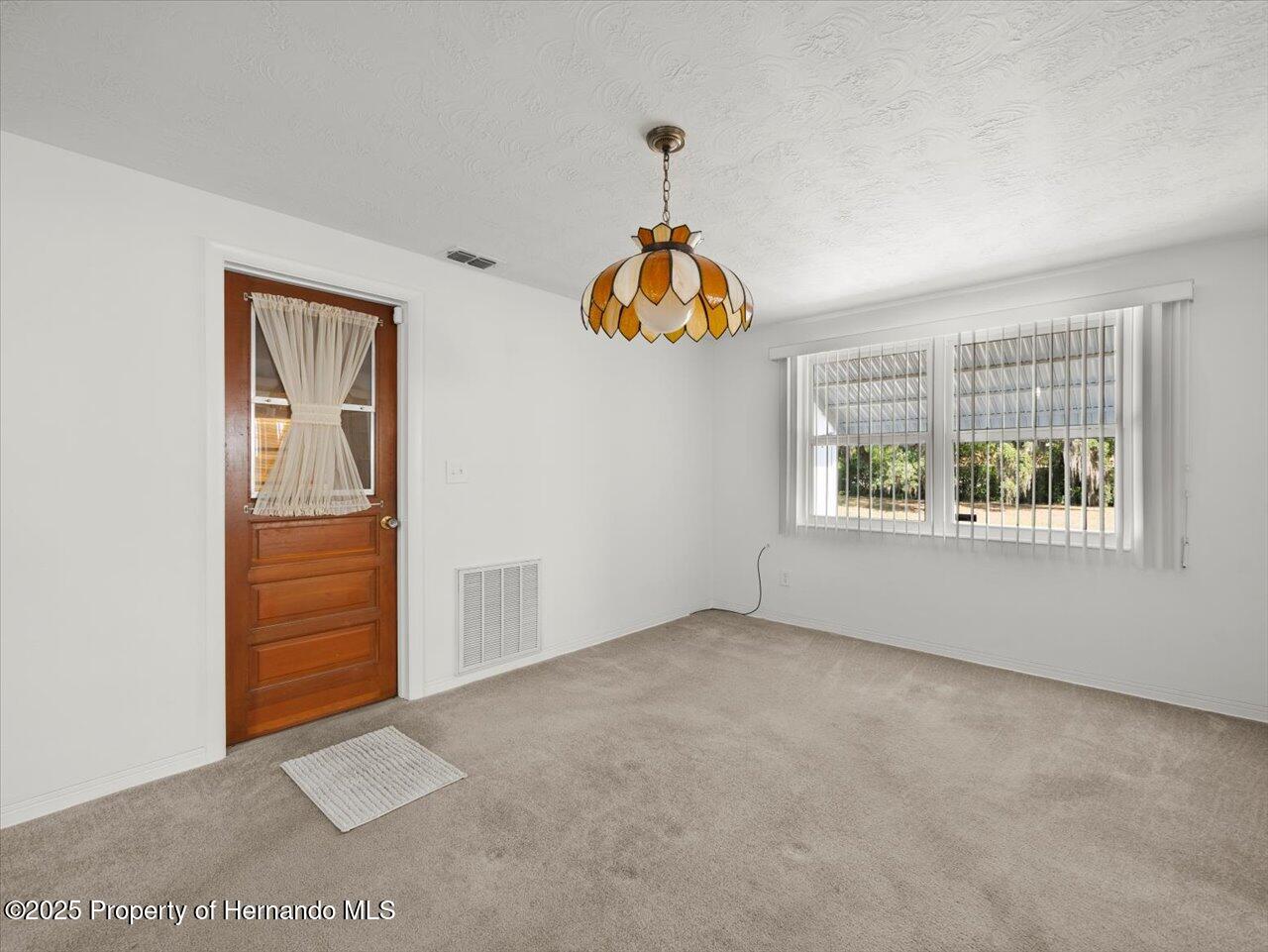 7346 Hiawatha Parkway, Spring Hill, Florida image 16
