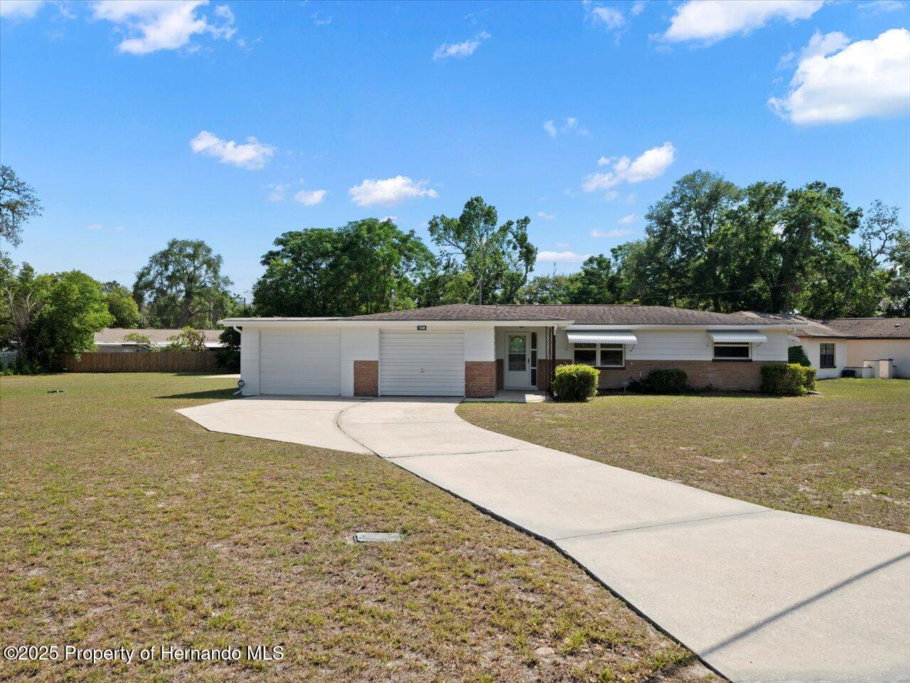 7346 Hiawatha Parkway, Spring Hill, Florida image 1