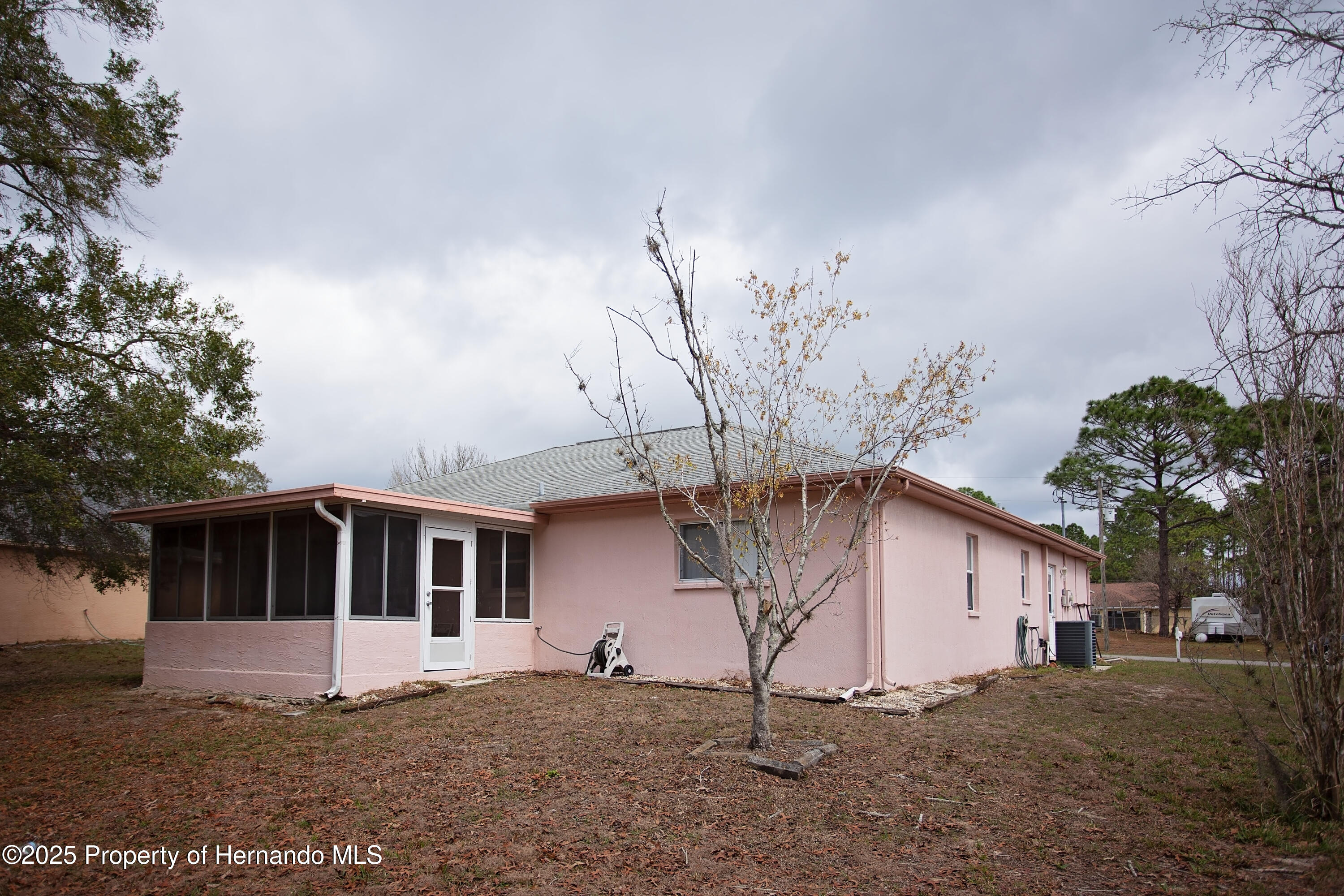 2171 Whitewood Avenue, Spring Hill, Florida image 3