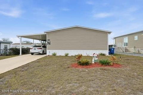 Apartment For Sale - 9209 Fontaine Drive<br/> Hernando County, Brooksville, FL 34613