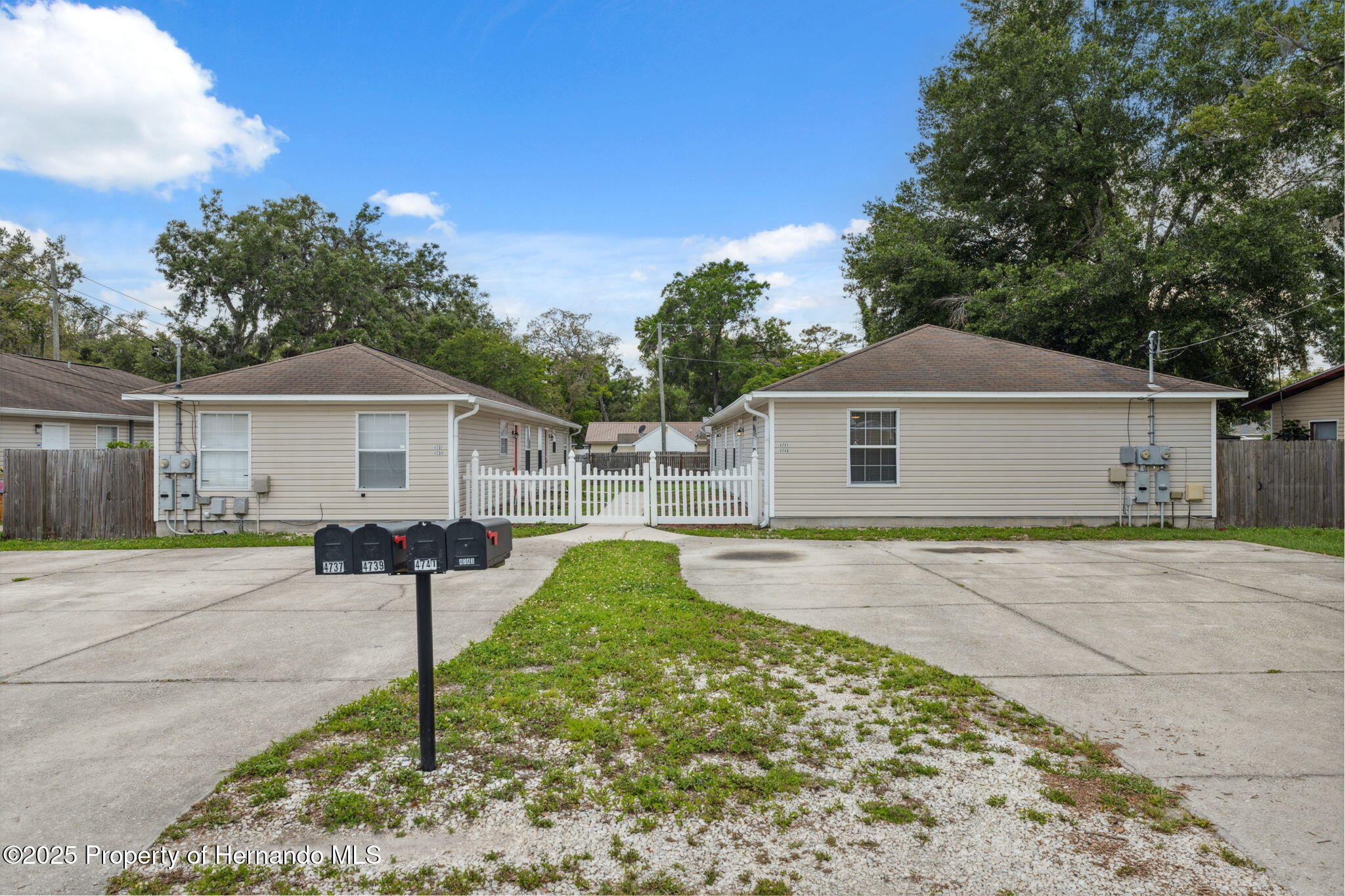 4737 6th Street, Zephyrhills, Florida image 37