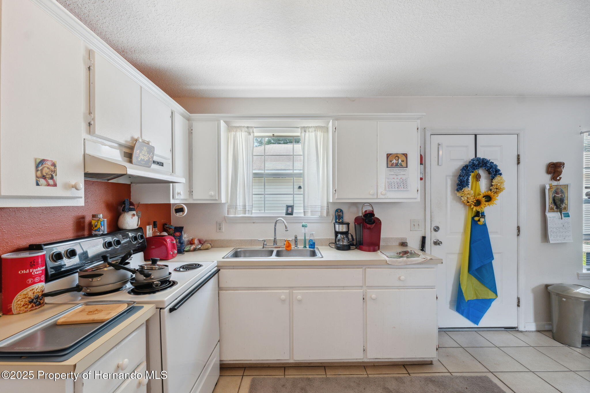 4737 6th Street, Zephyrhills, Florida image 26